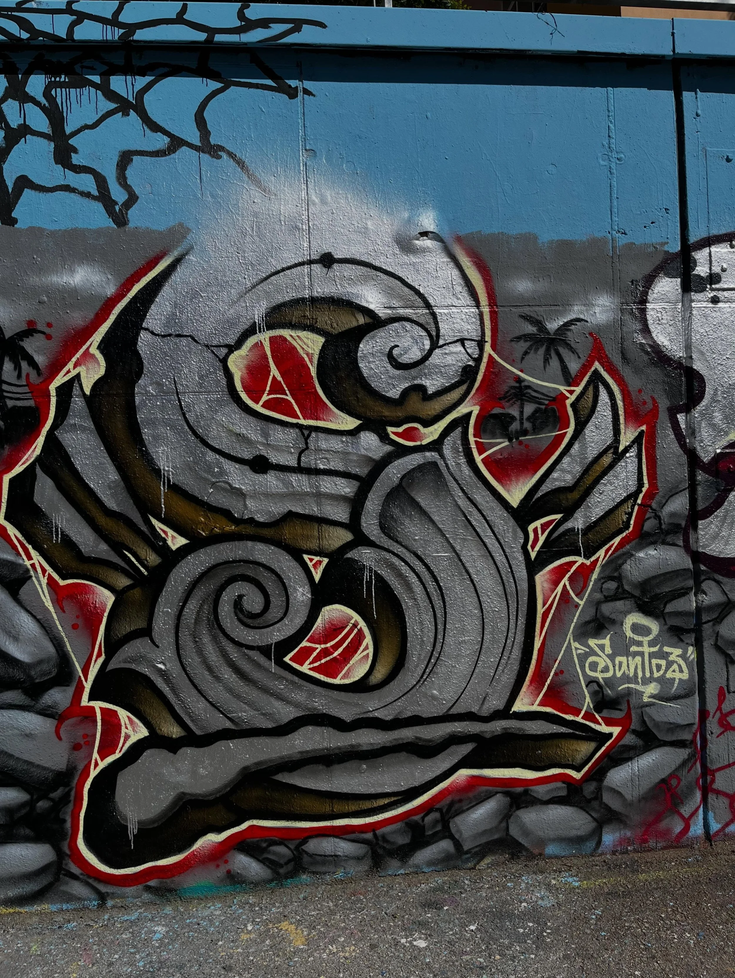 @elsanto3.art #graffiti #barcelonastreetart #barcelonastreetstyletour #streetarttourbarcelona #barcelonastreetarttour