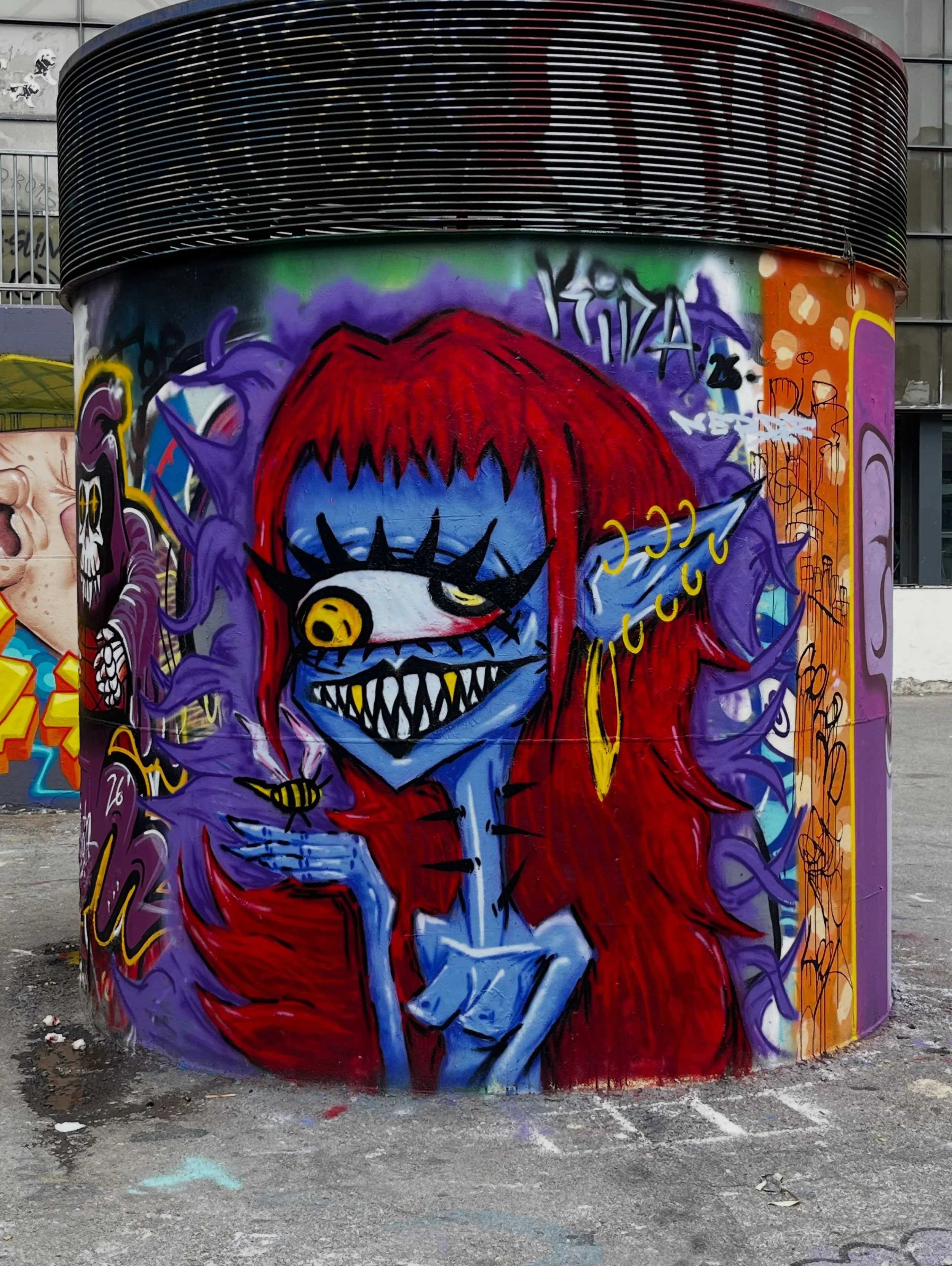 #streetart #barcelonastreetart #barcelonastreetstyletour #streetarttourbarcelona #barcelonastreetarttour