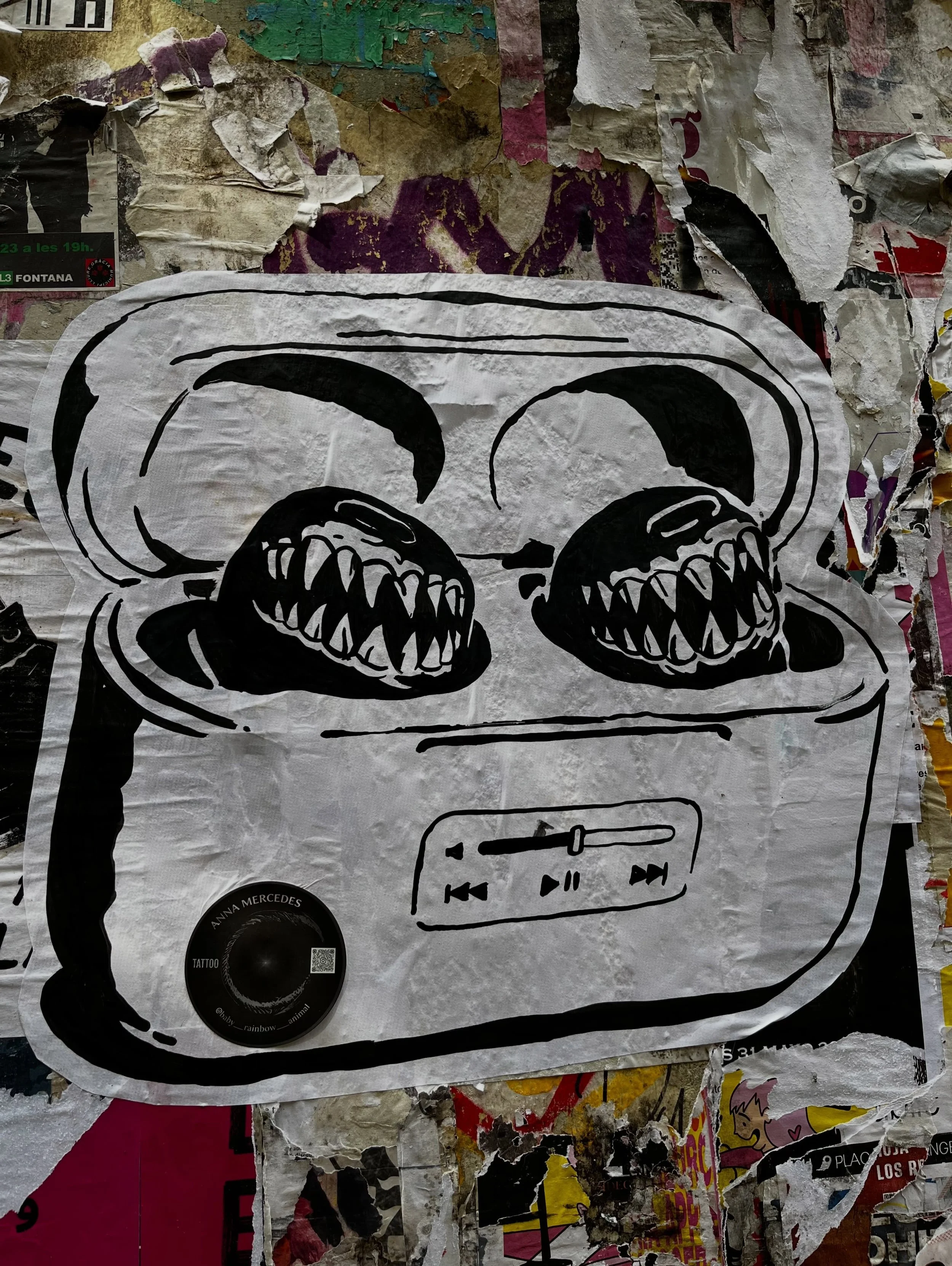 #streetart #barcelonastreetart #barcelonastreetstyletour #streetarttourbarcelona #barcelonastreetarttour