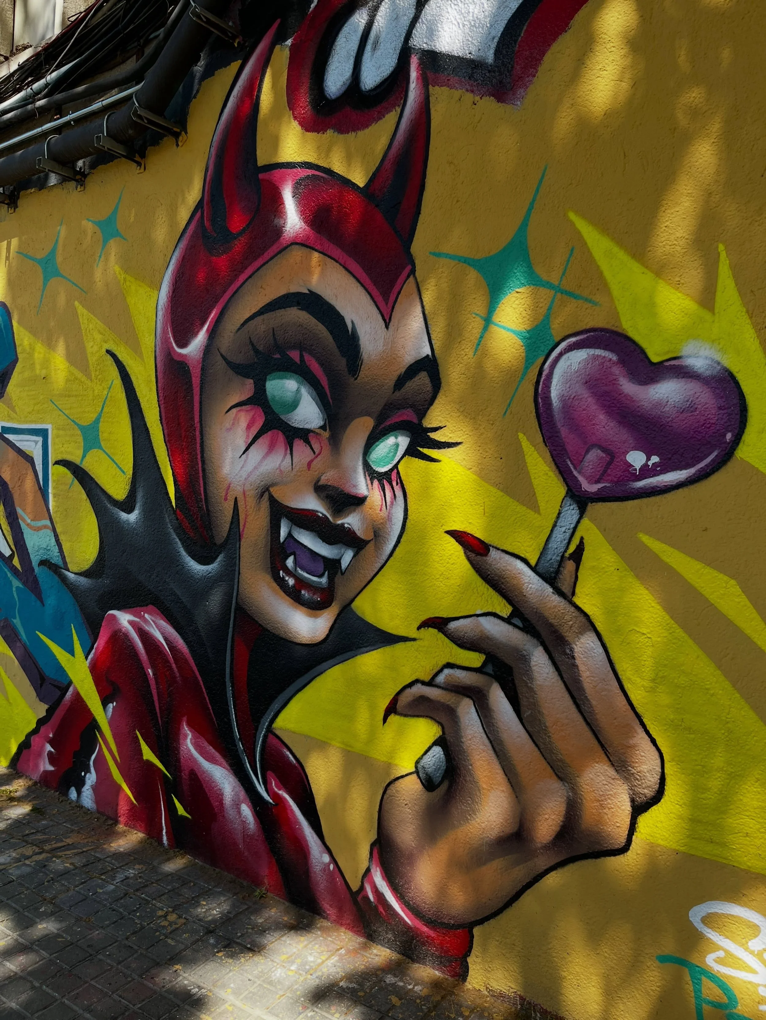#streetart #barcelonastreetart #barcelonastreetstyletour #streetarttourbarcelona #barcelonastreetarttour