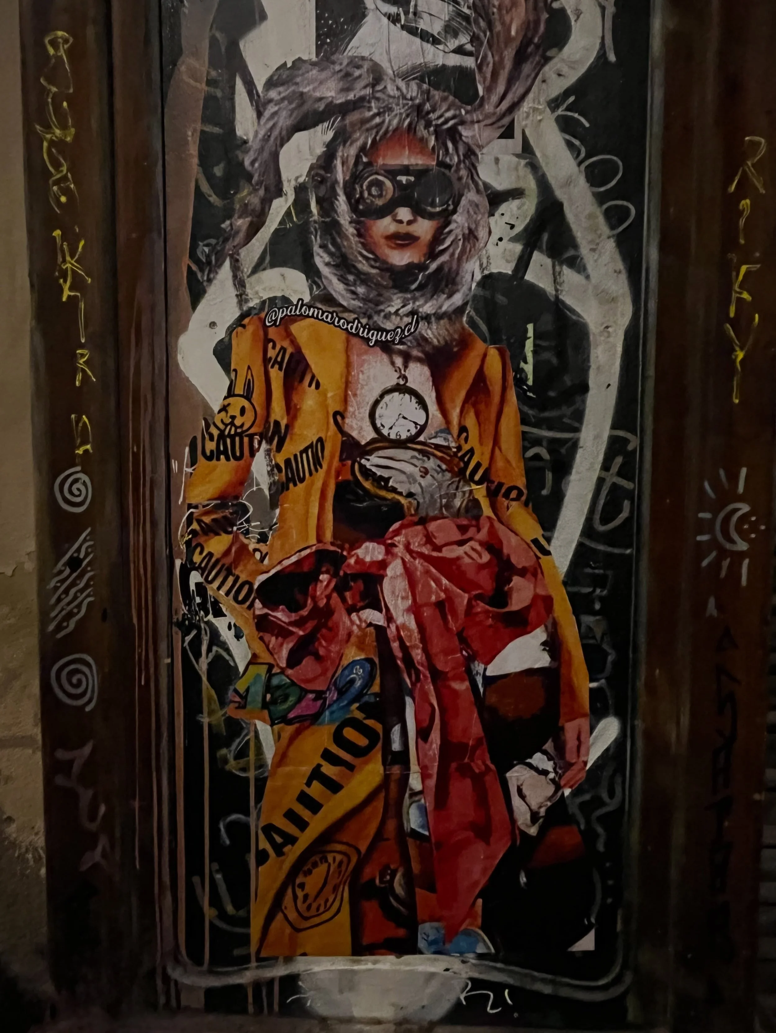@palomarodriguez.cl #streetart #barcelonastreetart #barcelonastreetstyletour #streetarttourbarcelona #barcelonastreetarttour