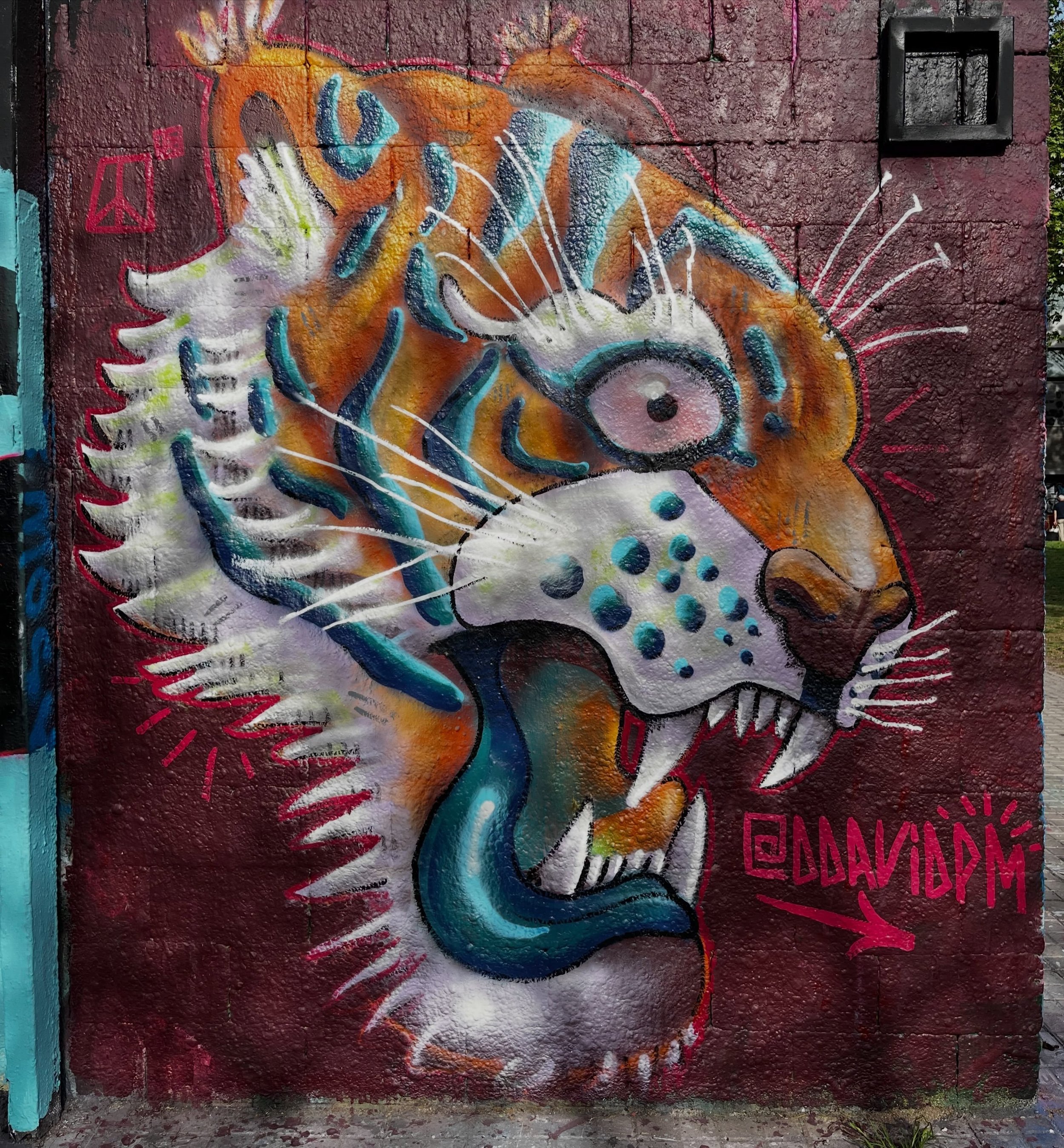 @ddavidpm #streetart #barcelonastreetart #barcelonastreetstyletour #streetarttourbarcelona #barcelonastreetarttour