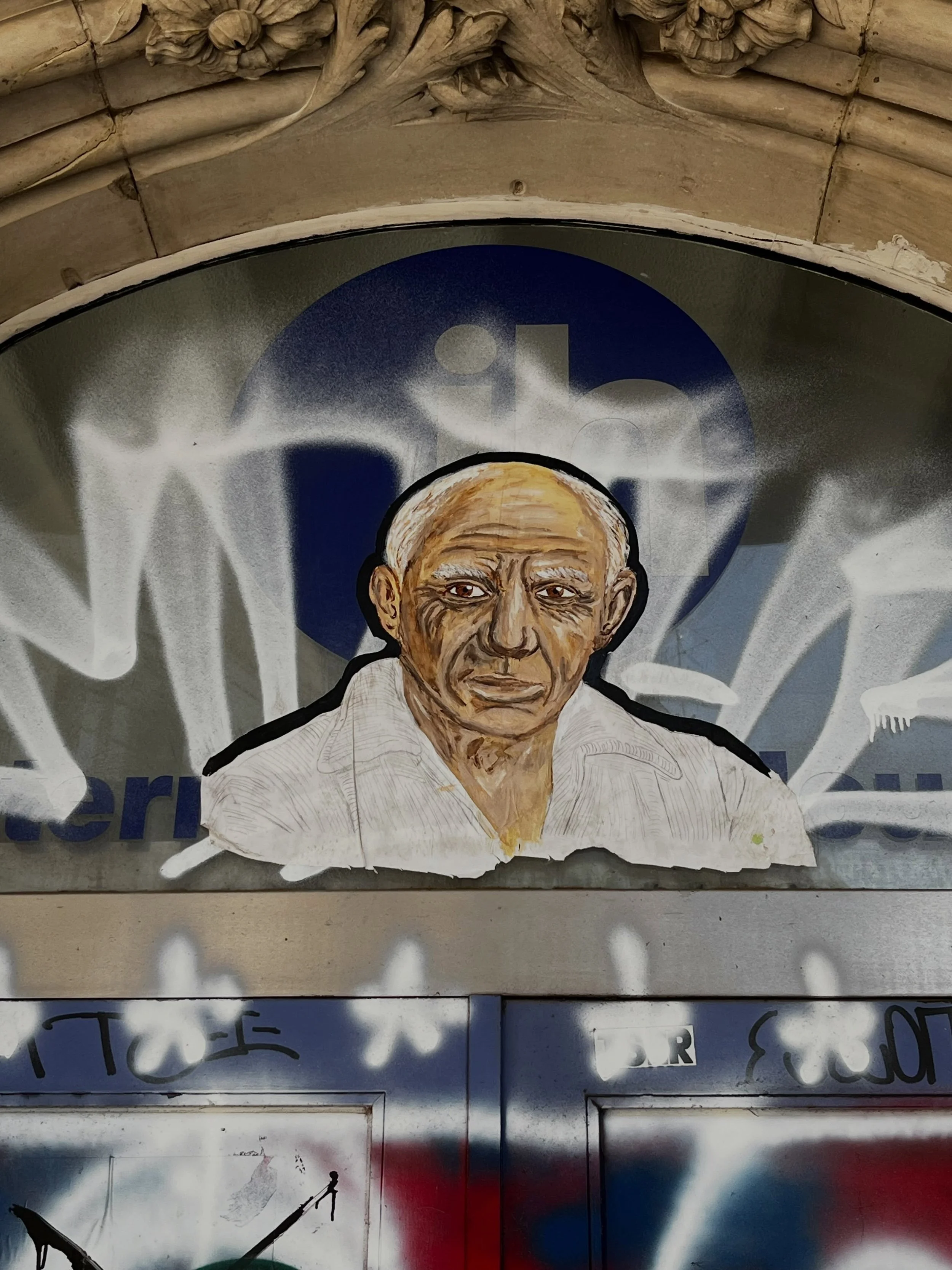 #streetart #barcelonastreetart #barcelonastreetstyletour #streetarttourbarcelona #barcelonastreetarttour