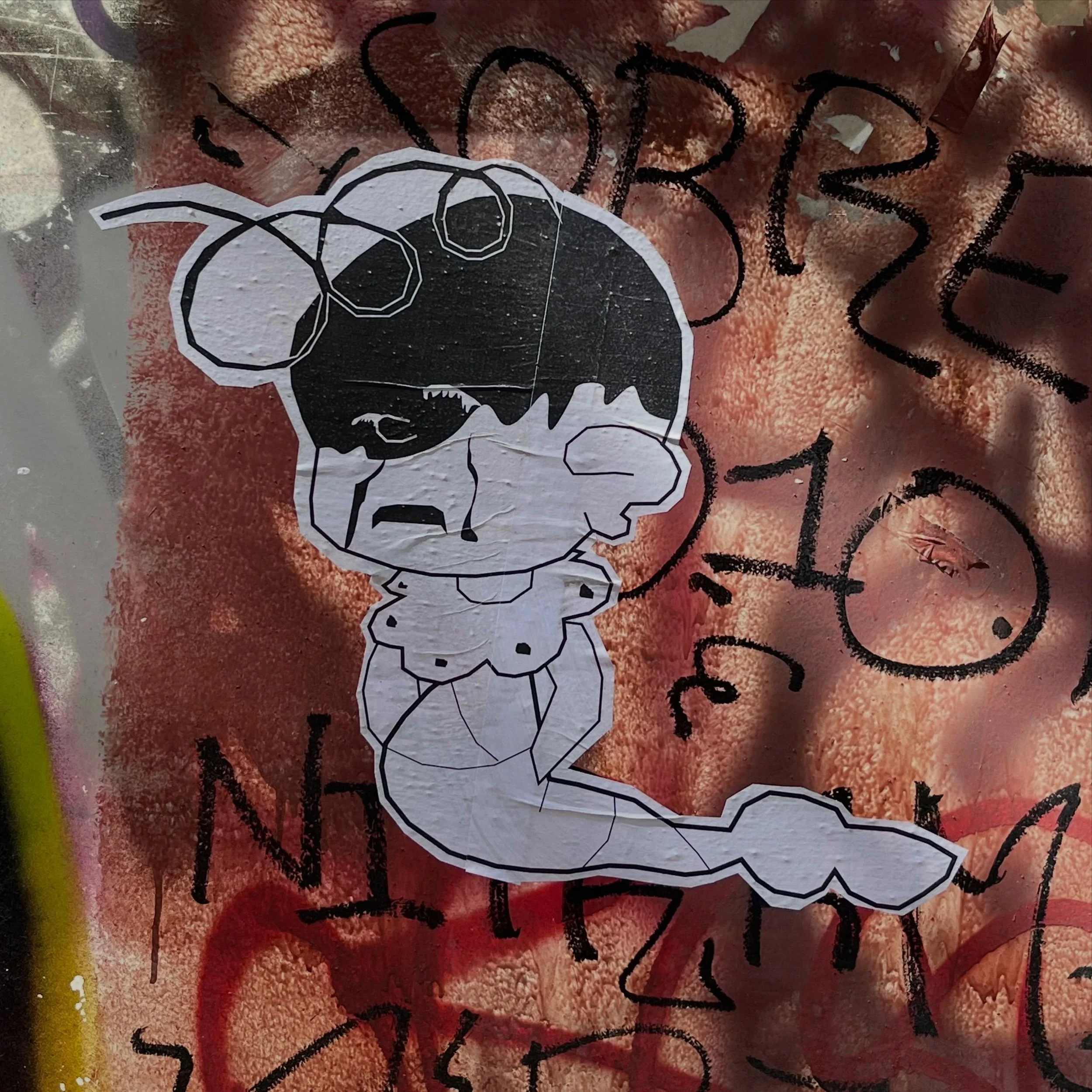 #streetart #barcelonastreetart #barcelonastreetstyletour #streetarttourbarcelona #barcelonastreetarttour