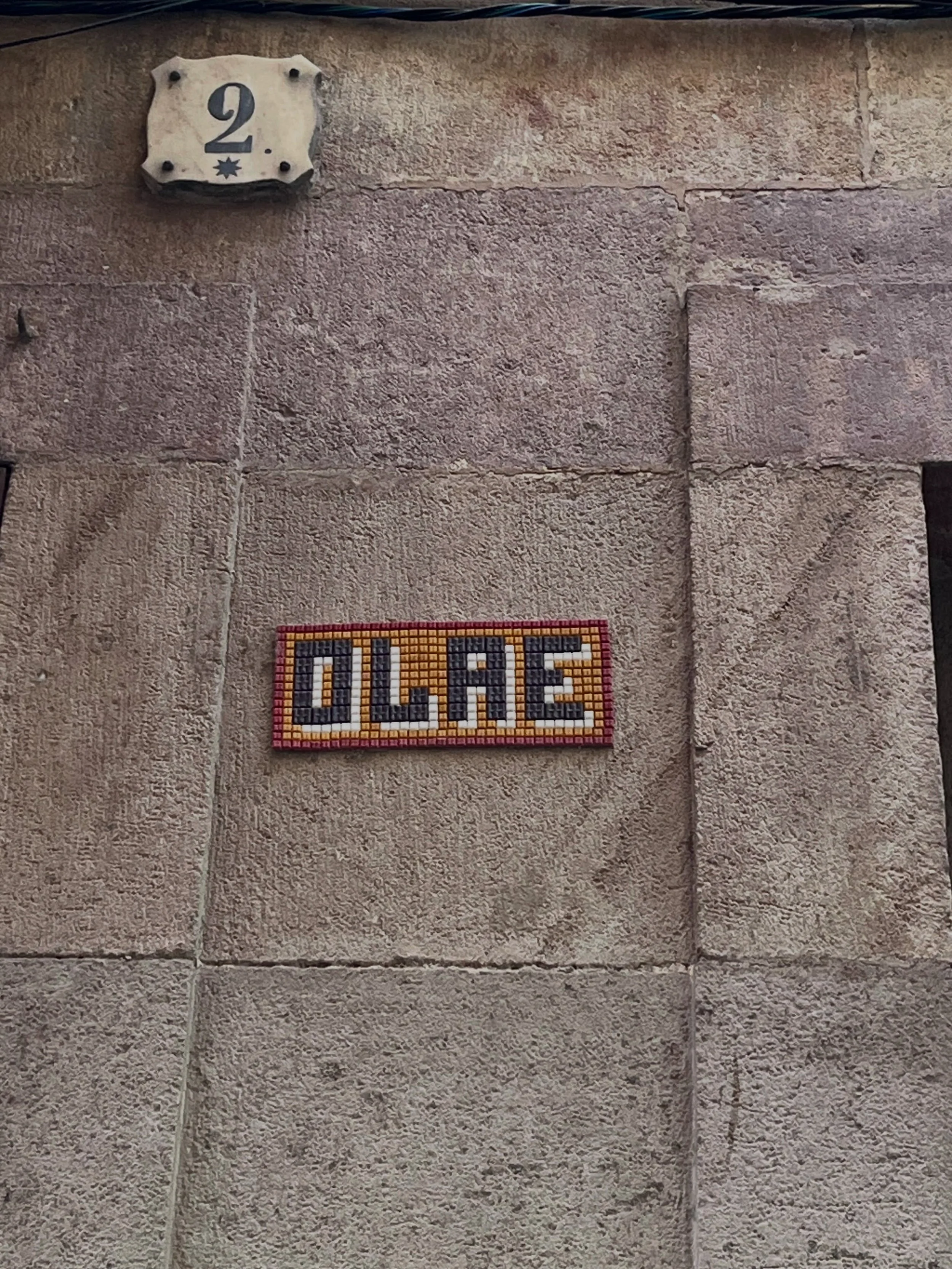 #streetart #barcelonastreetart #barcelonastreetstyletour #streetarttourbarcelona #barcelonastreetarttour