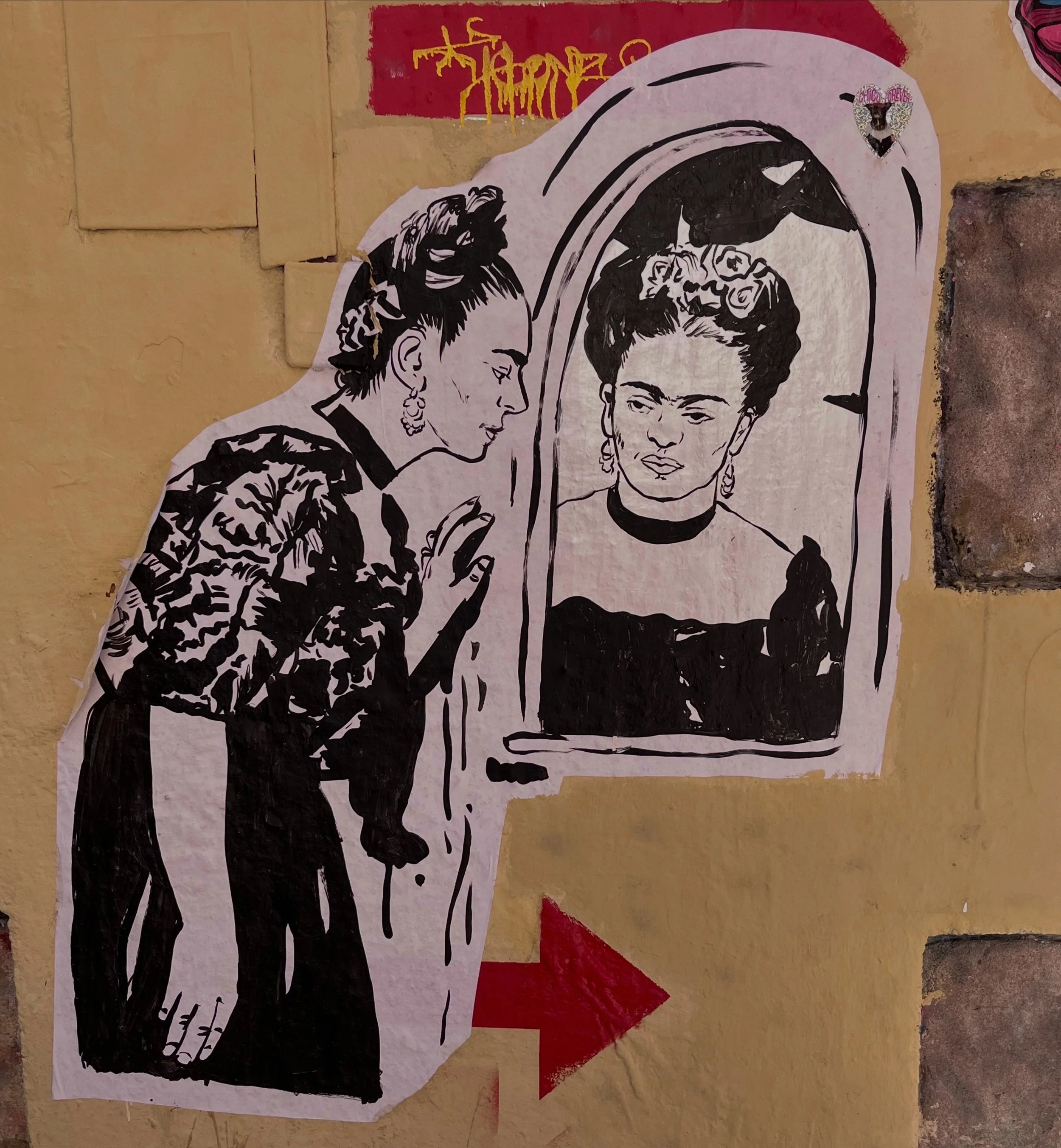 @streetcyber.art #streetart #barcelonastreetart #barcelonastreetstyletour #streetarttourbarcelona #barcelonastreetarttour