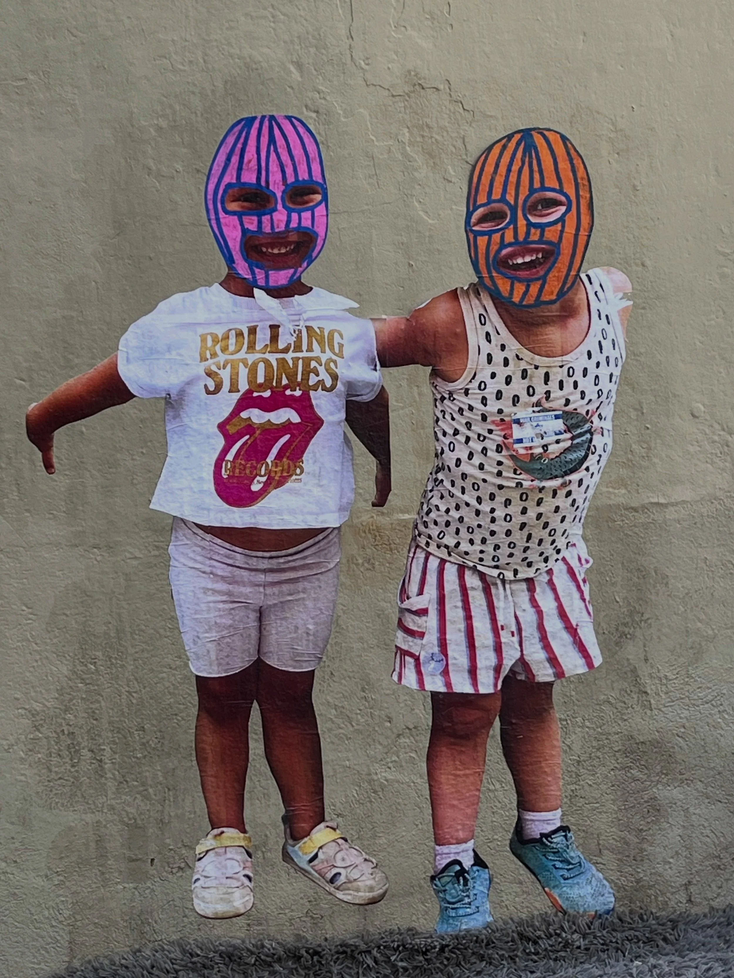 @rockaxson #streetart #barcelonastreetart #barcelonastreetstyletour #streetarttourbarcelona #barcelonastreetarttour