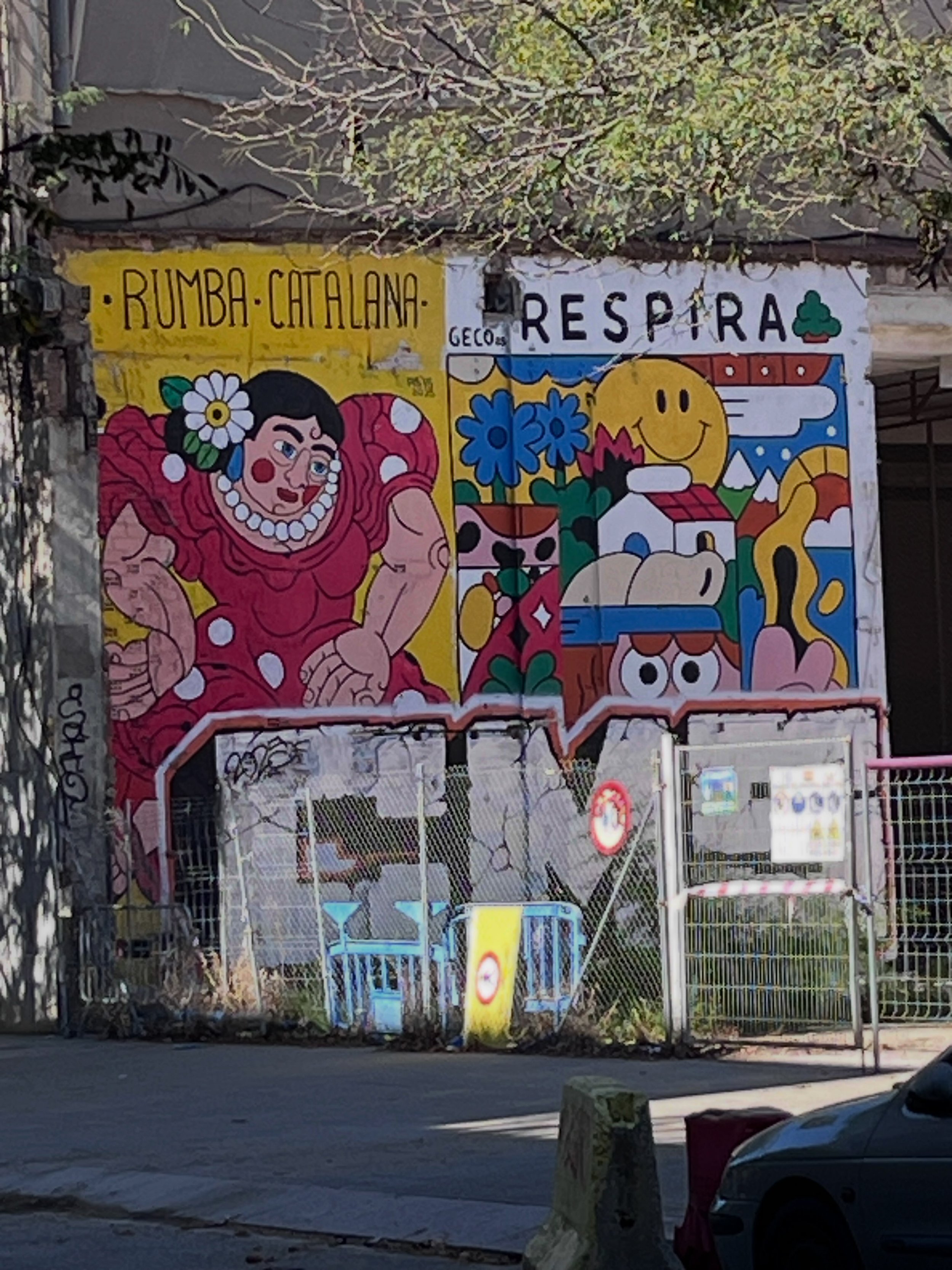 #streetart #barcelonastreetart #barcelonastreetstyletour #streetarttourbarcelona #barcelonastreetarttour