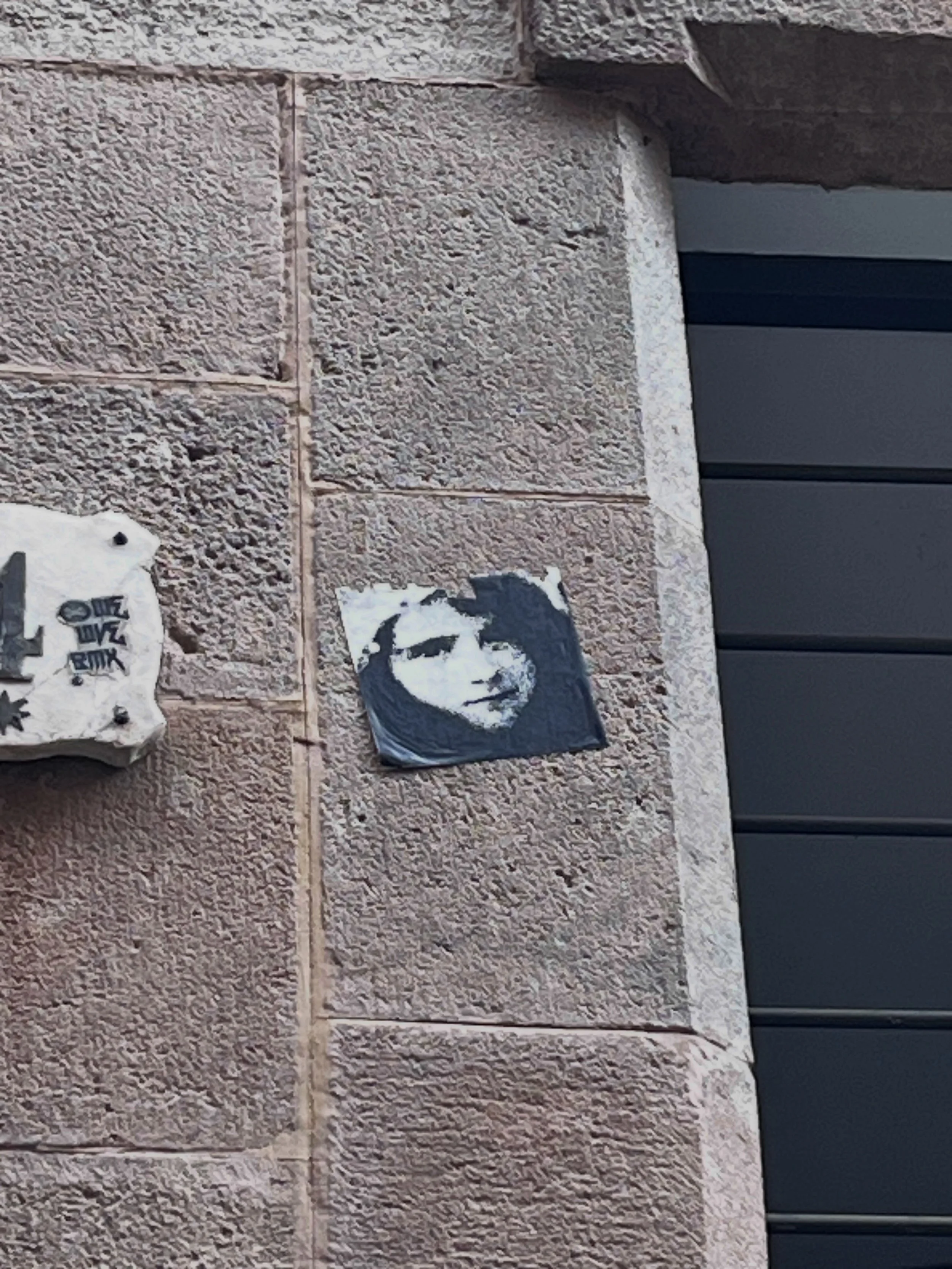 #streetart #barcelonastreetart #barcelonastreetstyletour #streetarttourbarcelona #barcelonastreetarttour