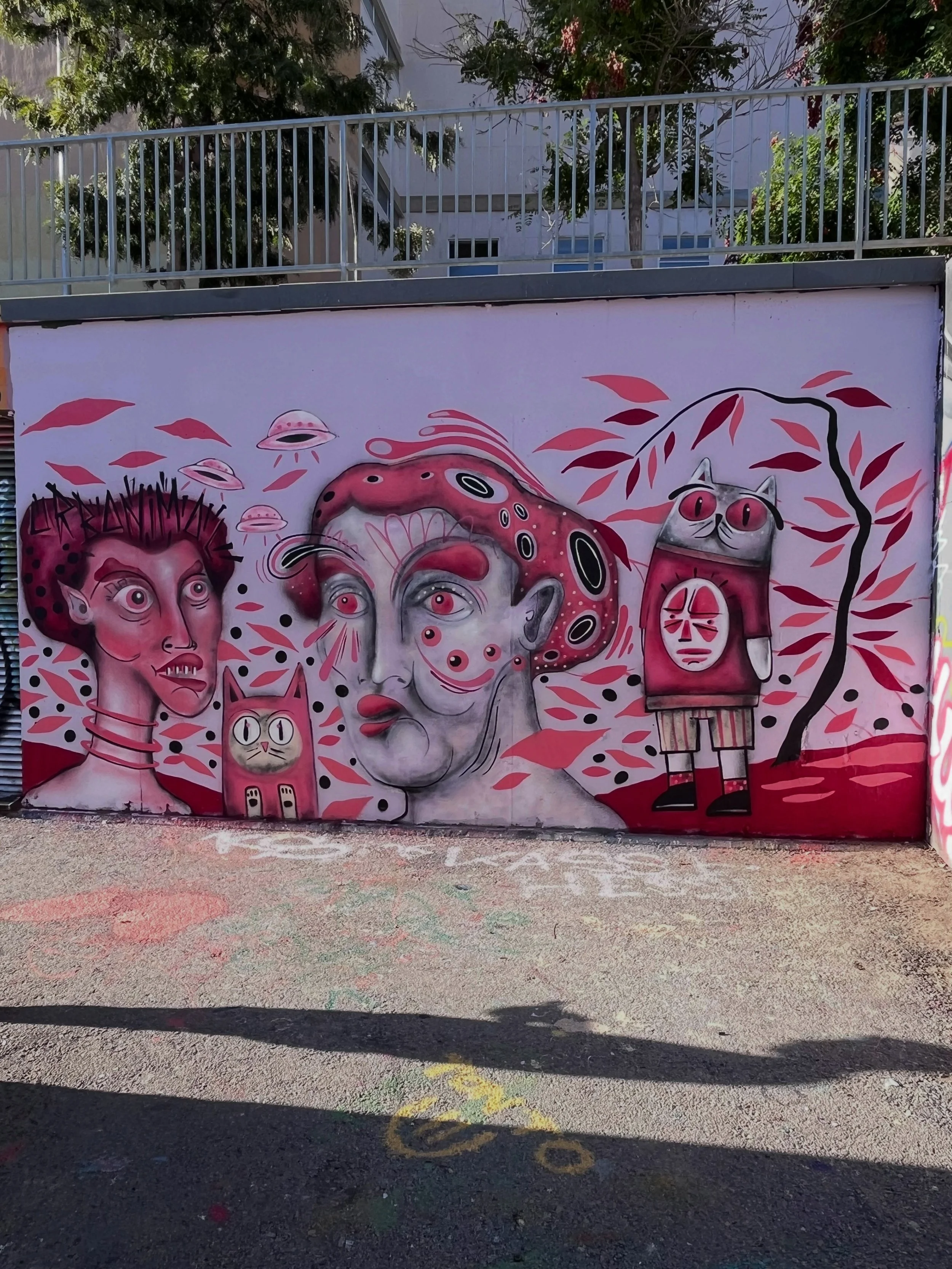 #streetart #barcelonastreetart #barcelonastreetstyletour #streetarttourbarcelona #barcelonastreetarttour