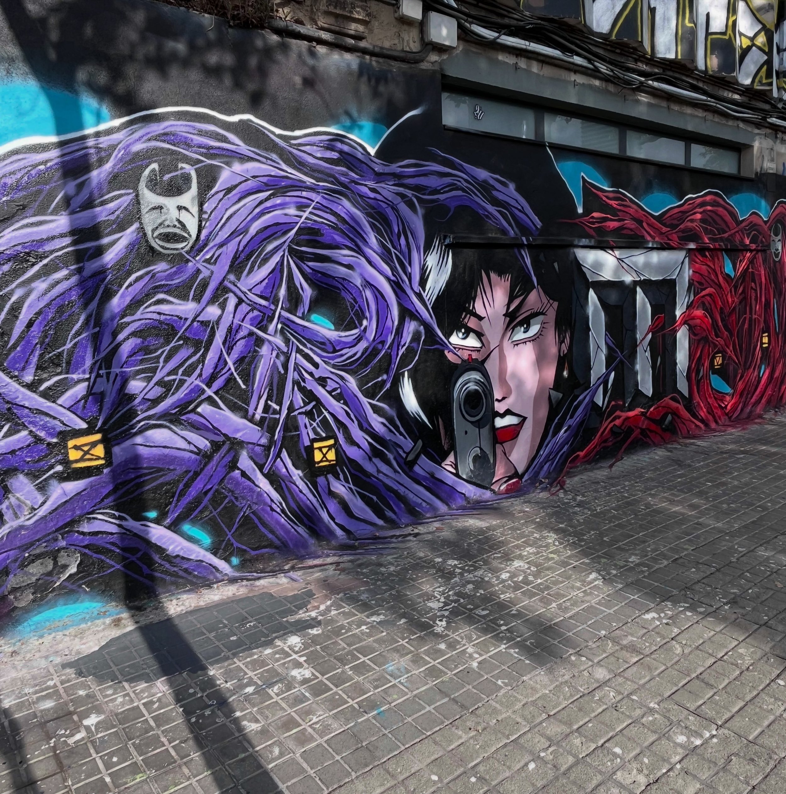 #streetart #barcelonastreetart #barcelonastreetstyletour #streetarttourbarcelona #barcelonastreetarttour