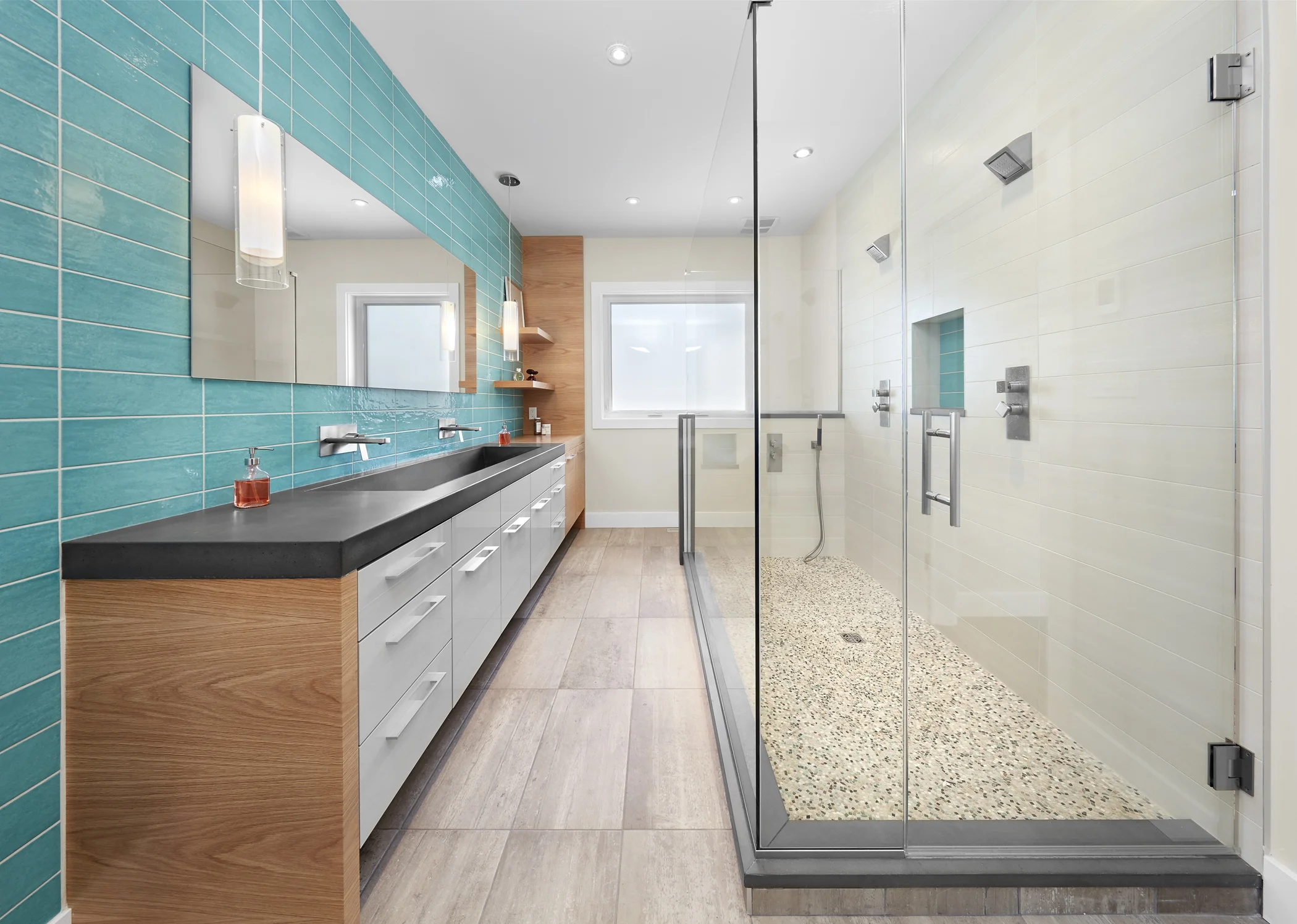 14323_99Ave13.jpg