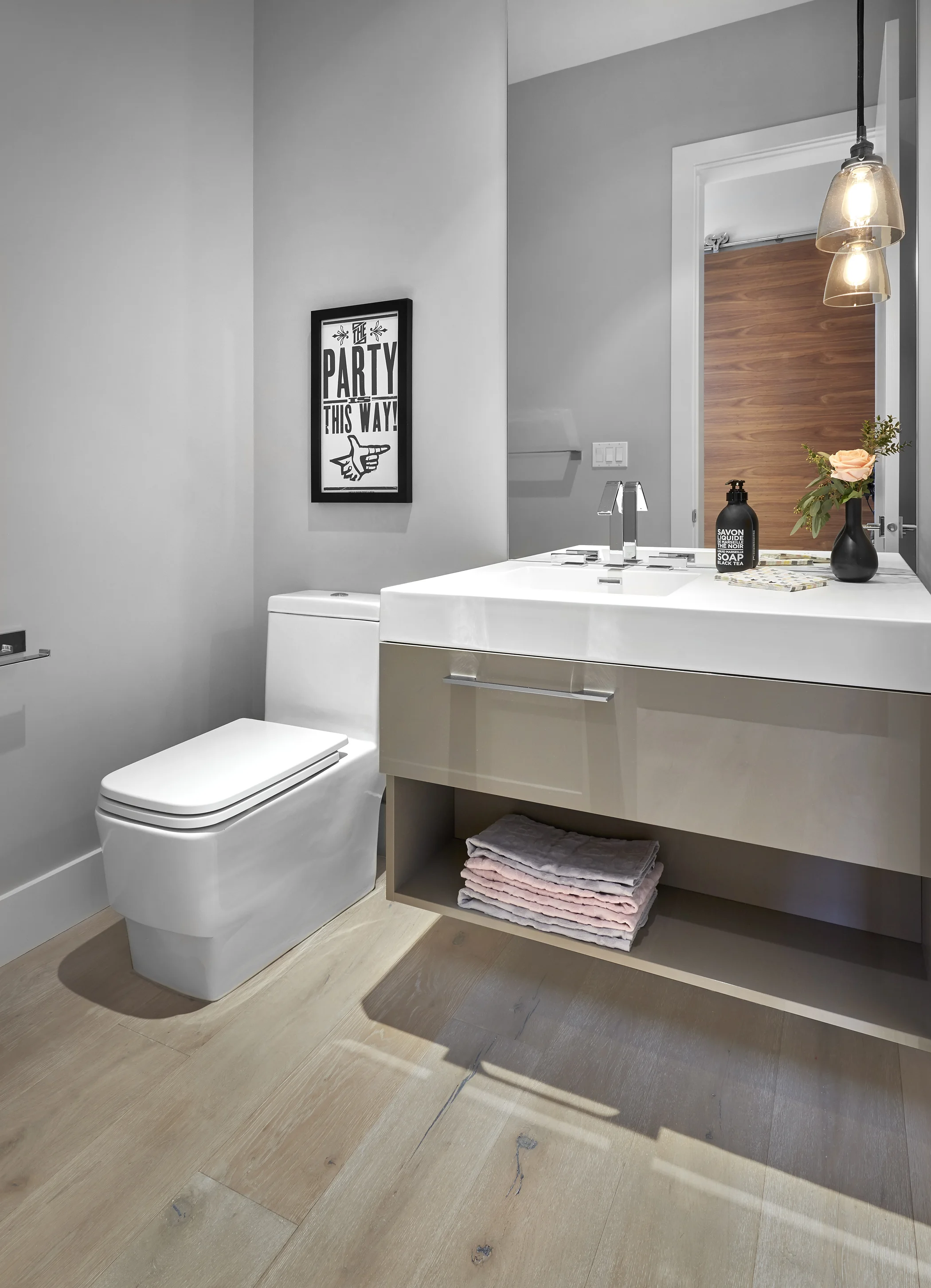 9612_95Ave09.jpg