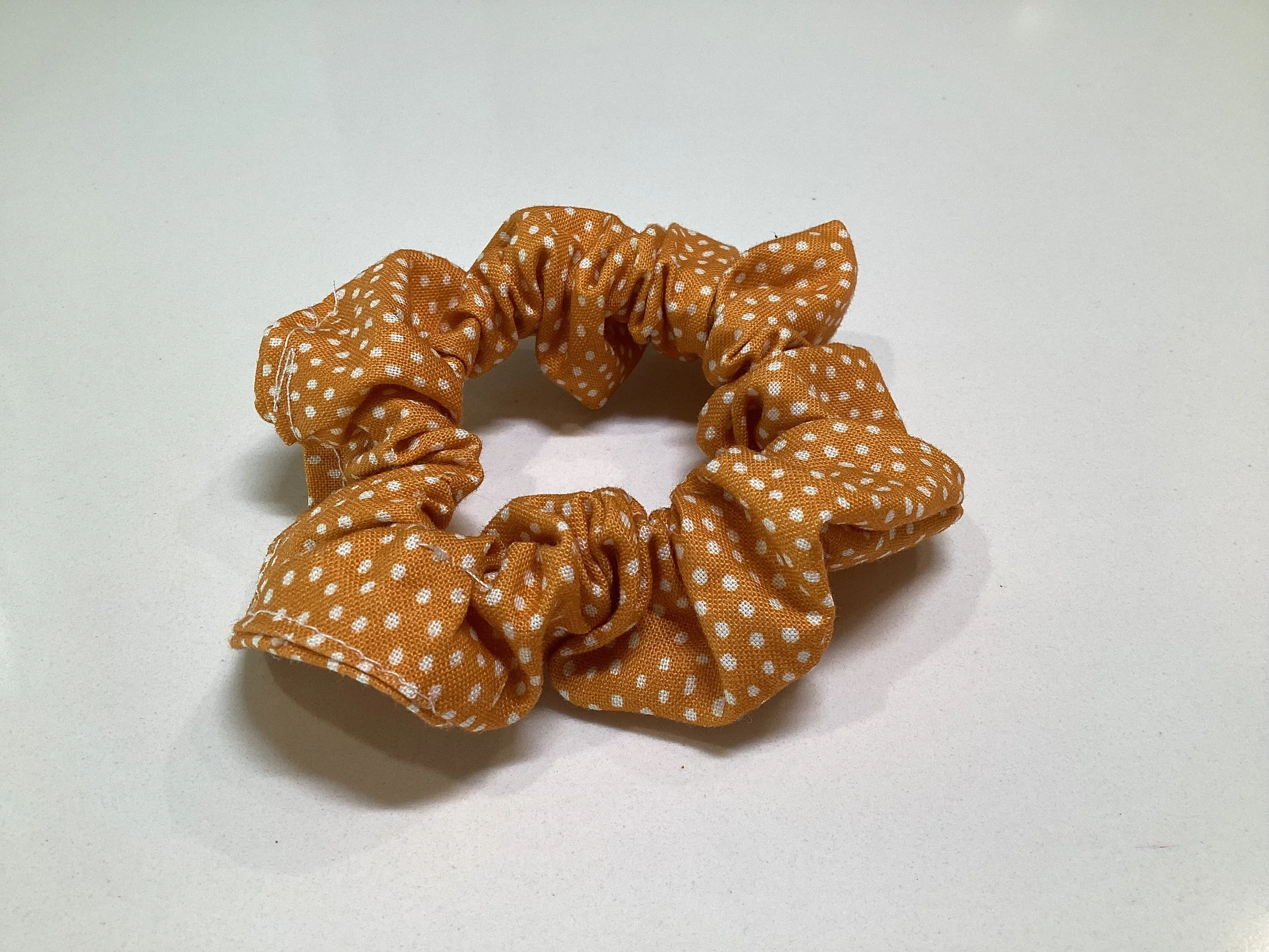 Scrunchie Orange Polka Dot