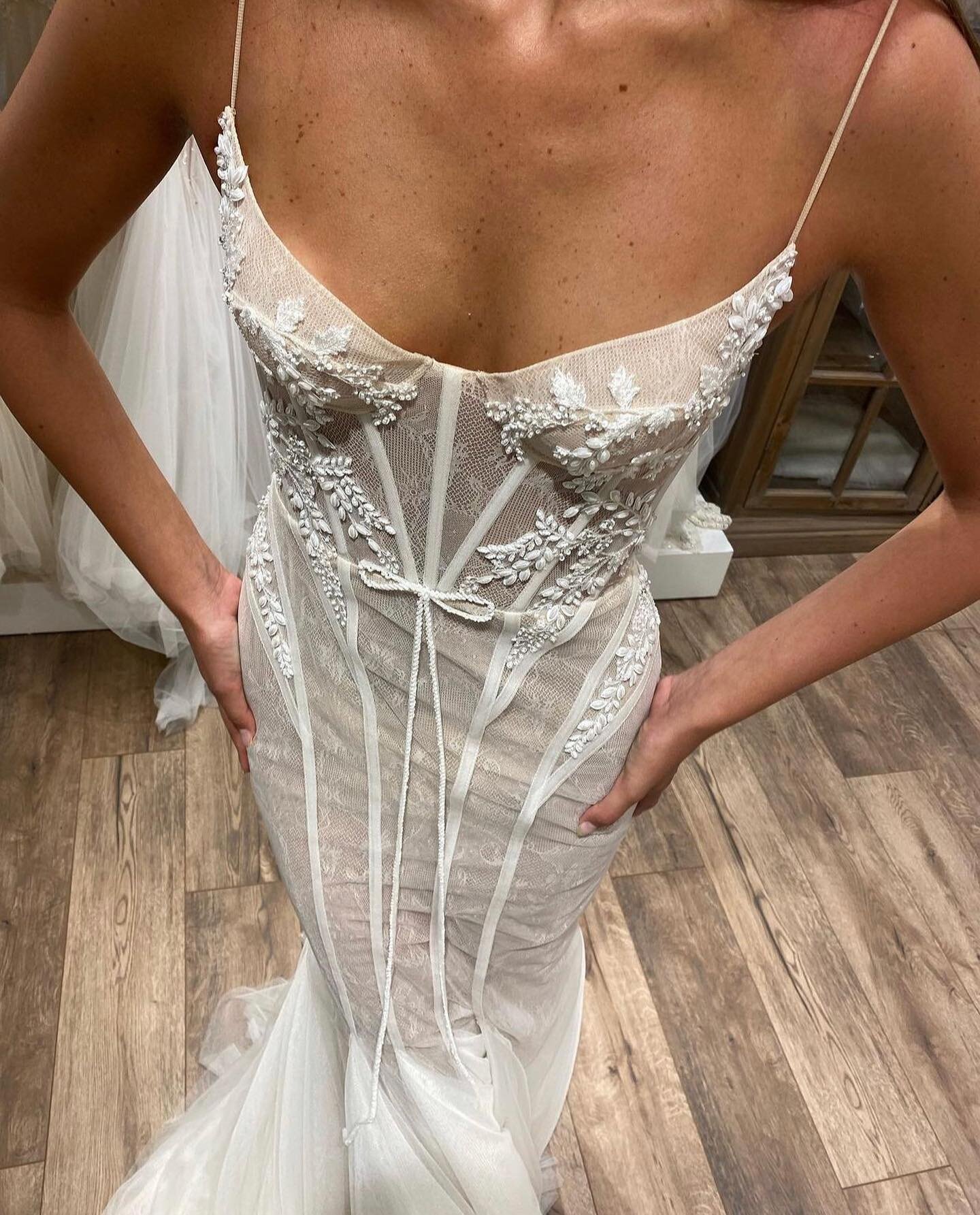 This weekend only! The new @lizmartinezbridal collection just arrived and we can&rsquo;t even put into words just how beautiful they all are!
-
Exclusive 10% off during your appointment only and we have 2 spots left. 4pm this Saturday and 530pm Sunda