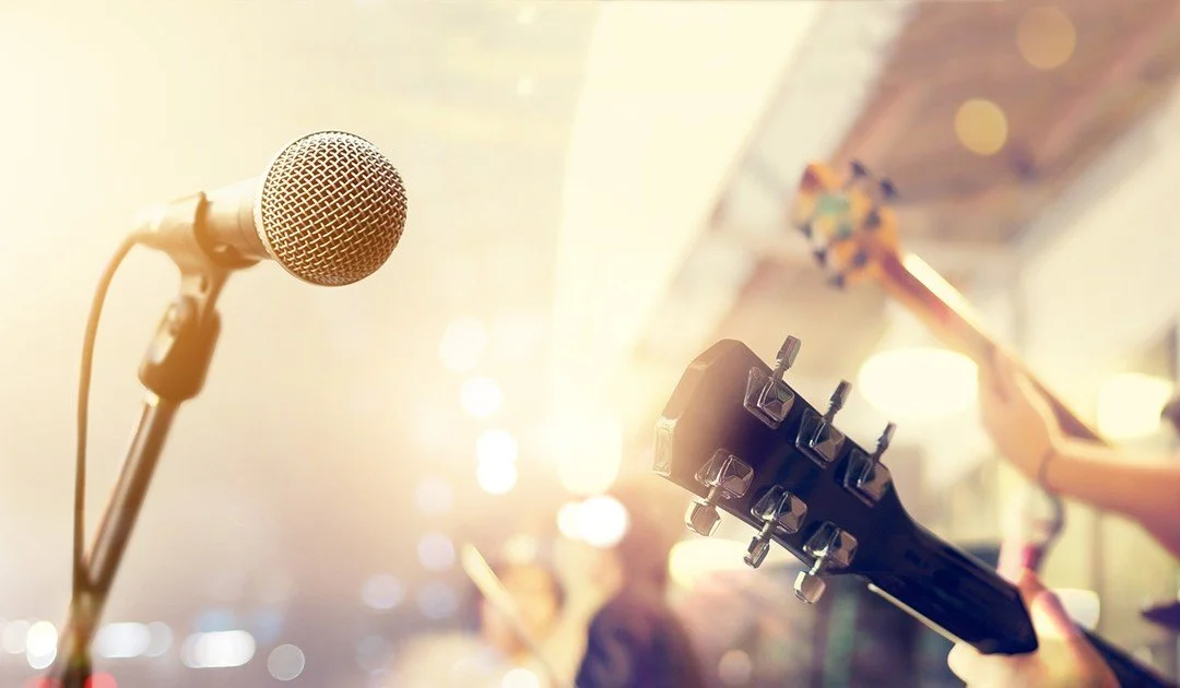 SUPPORTING LOCAL

Print &amp; Platen supports local artists, musicians, and creative voices. Whether it&rsquo;s merch for your band or custom swag for your event, we&rsquo;re here to bring your vision to life.