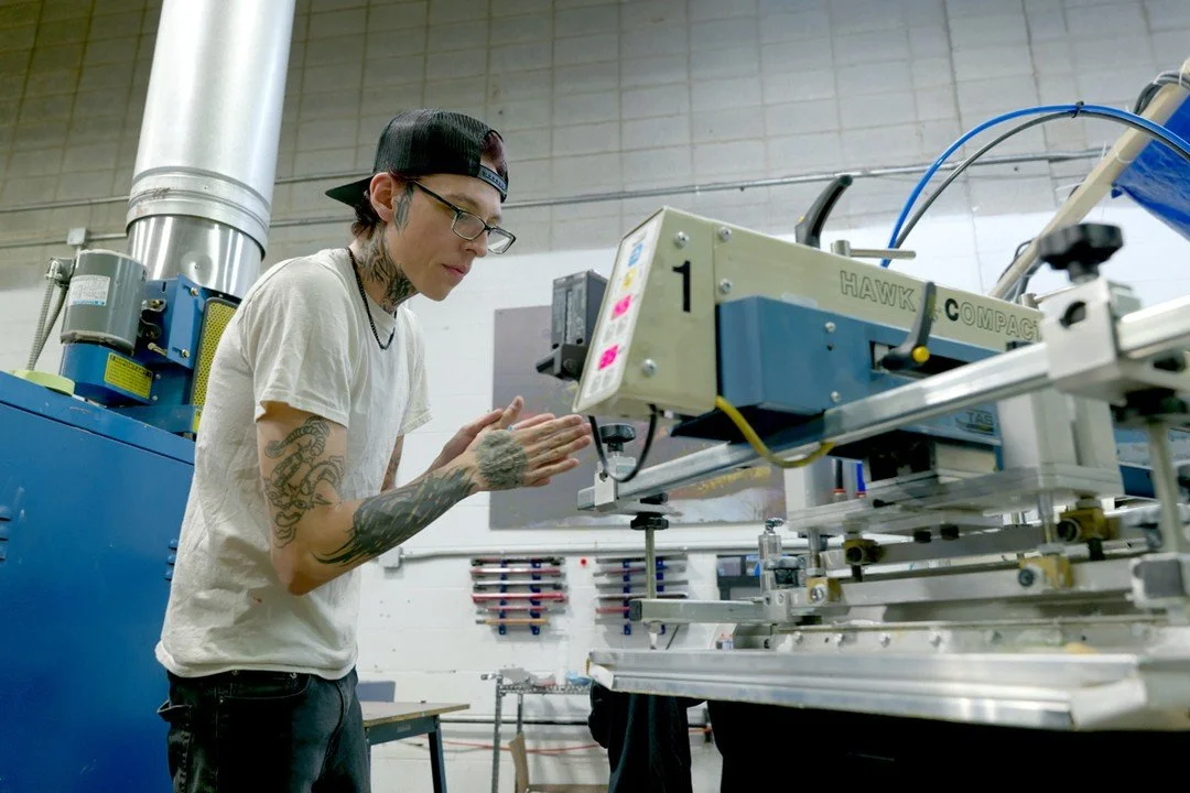 BIG TIME

From construction to oil and gas to schools and sports teams, no order is too big for Print &amp; Platen. We're ready to deliver.