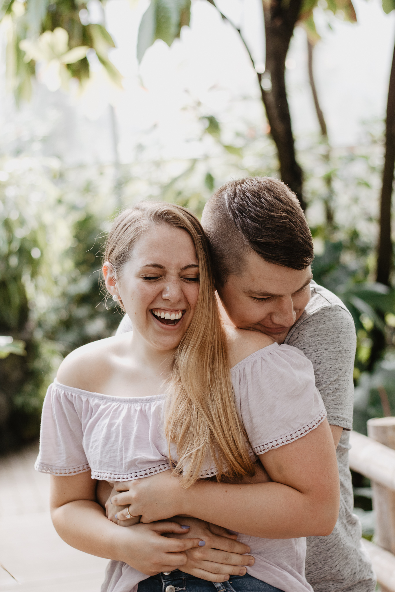 Columbus Franklin Park Engagement Session | Ohio Engagement + Wedding Photographer | Catherine Milliron Photography