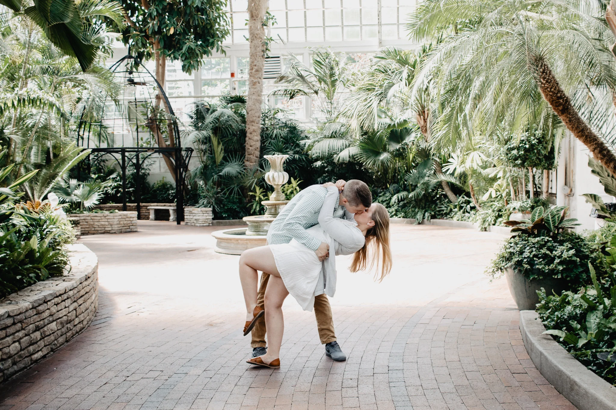 Columbus Franklin Park Engagement Session | Ohio Engagement + Wedding Photographer | Catherine Milliron Photography
