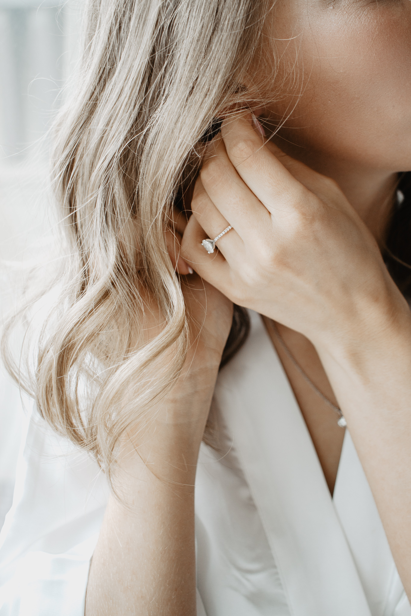 Blush + Gray Pittsburgh PNC Park Wedding | Pennsylvania Wedding Photographer | Catherine Milliron Photography