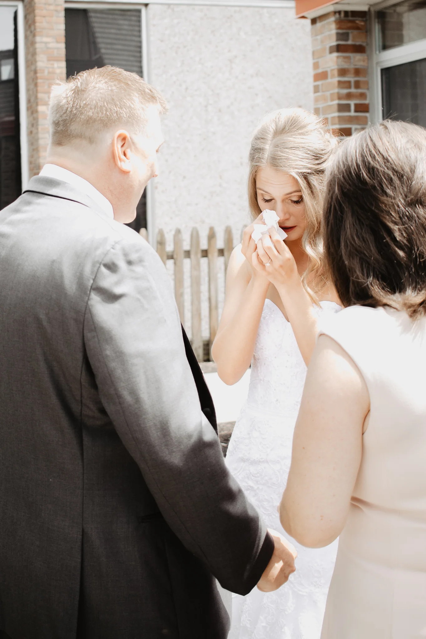Blush + Gray Pittsburgh PNC Park Wedding | Pennsylvania Wedding Photographer | Catherine Milliron Photography