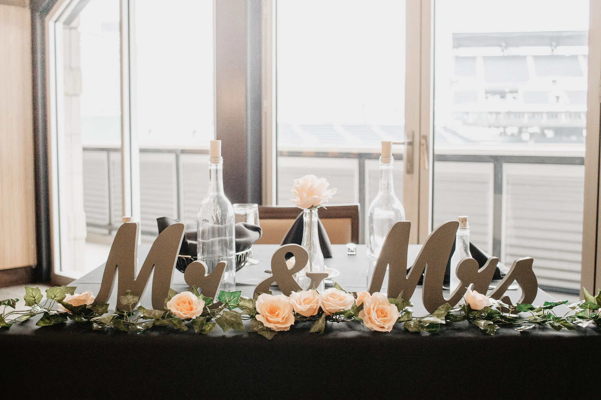 Blush + Gray Pittsburgh PNC Park Wedding | Ohio Wedding Photographer | Catherine Milliron Photography