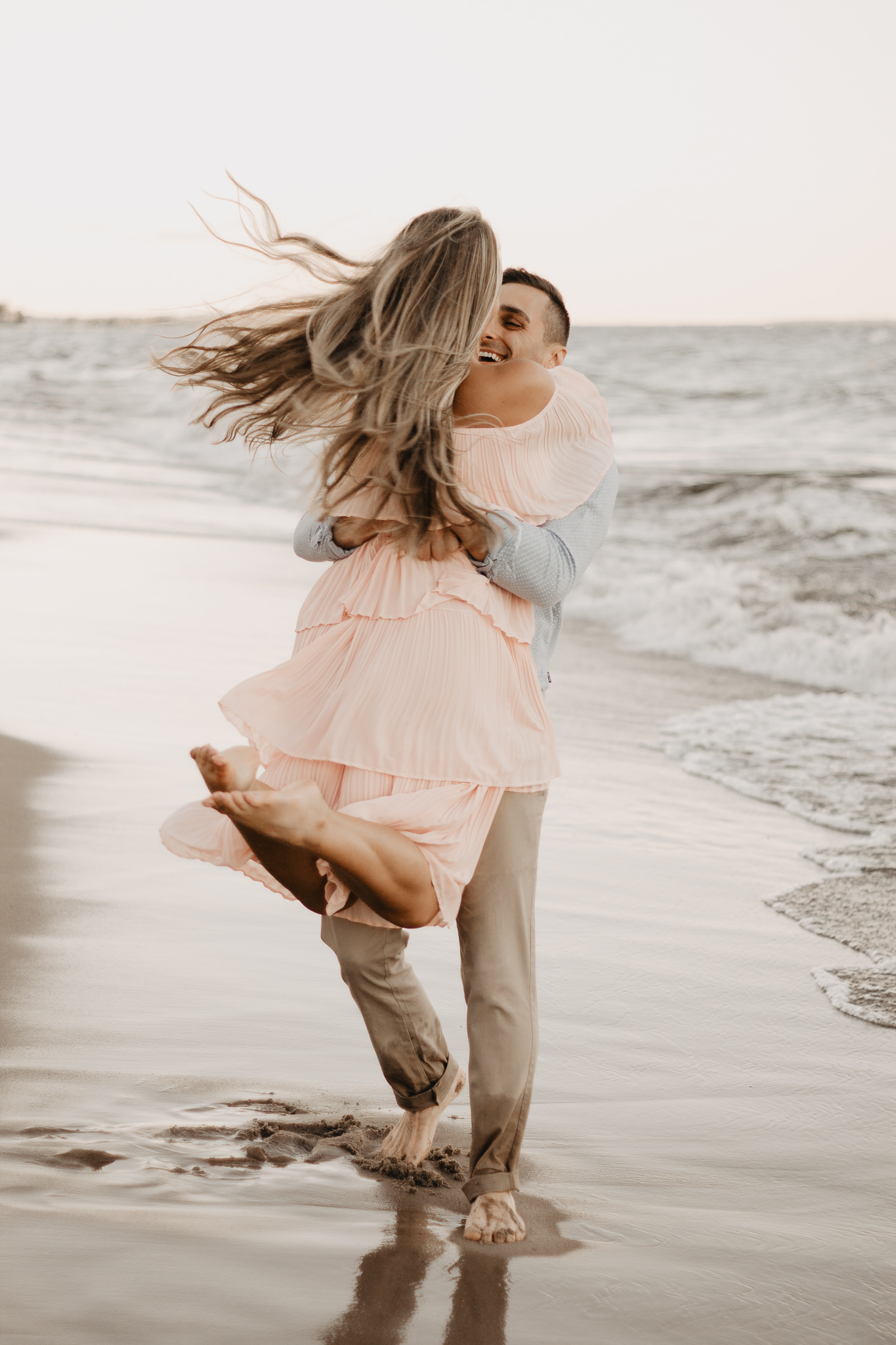 Taryn + Dan | Cleveland Waterfront Sunset Engagement Session | Columbus Wedding + Engagement Photographer | Catherine Milliron Photography