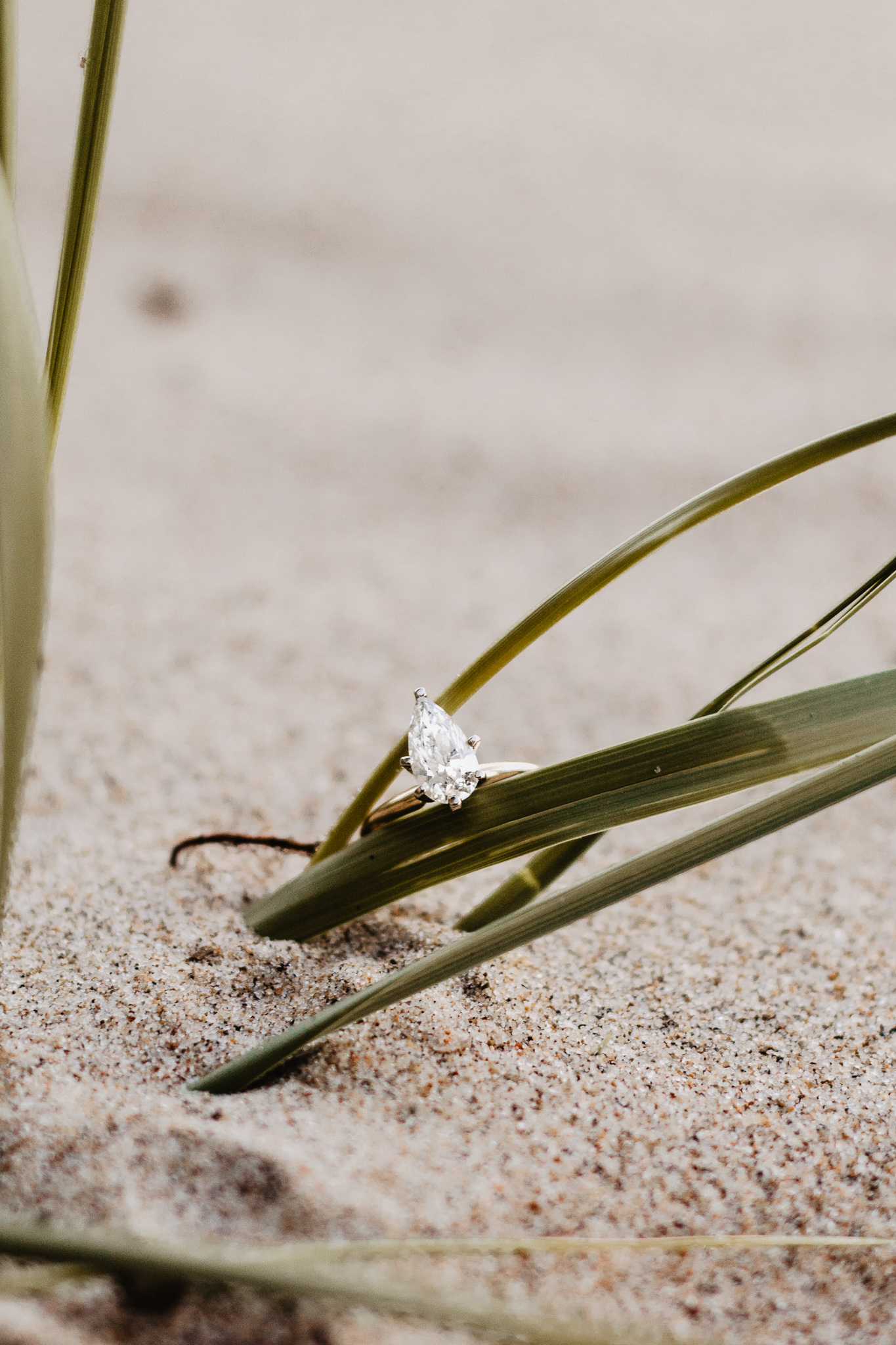 Taryn + Dan | Cleveland Waterfront Sunset Engagement Session | Columbus Wedding + Engagement Photographer | Catherine Milliron Photography