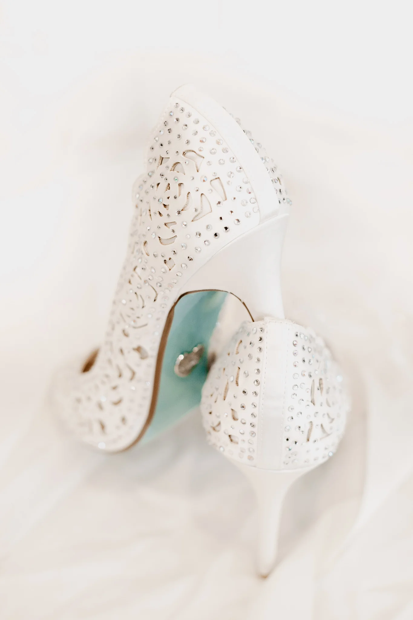 Heather + Javier | Navy and Gold Dallas Texas Discovery Gardens Botanical Wedding | Columbus and Dallas Wedding + Engagement Photographer | Catherine Milliron Photography