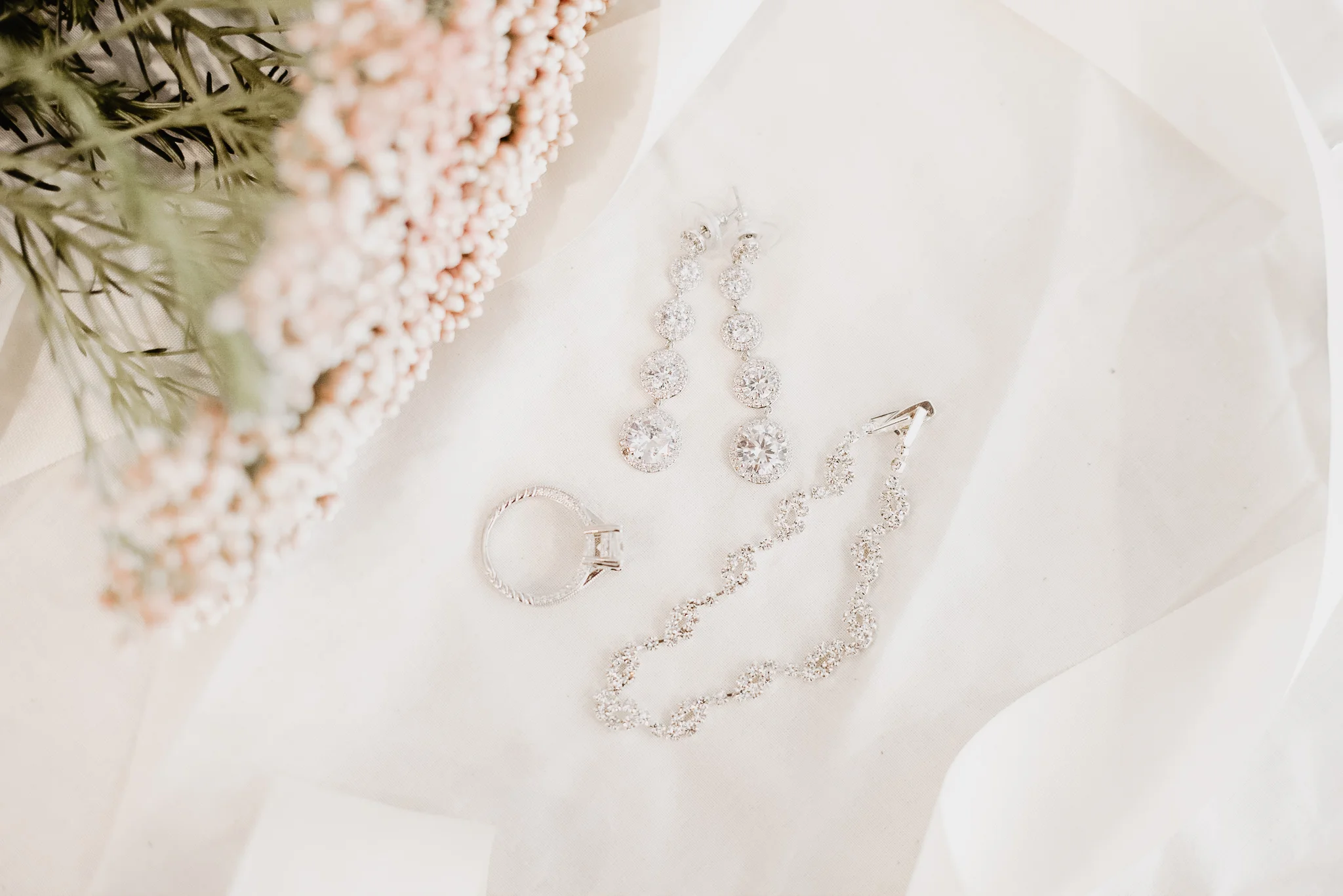 Heather + Javier | Navy and Gold Dallas Texas Discovery Gardens Botanical Wedding | Columbus and Dallas Wedding + Engagement Photographer | Catherine Milliron Photography
