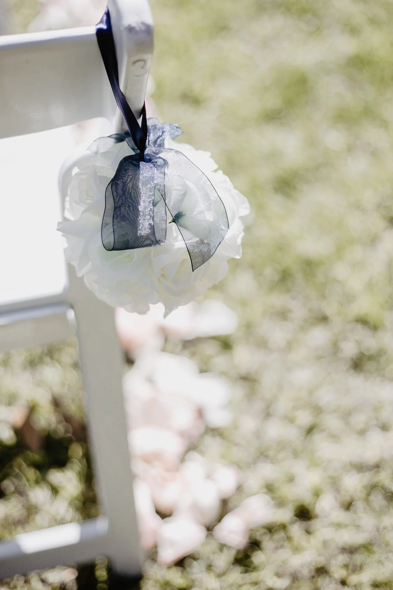 Heather + Javier | Navy and Gold Dallas Texas Discovery Gardens Botanical Wedding | Columbus and Dallas Wedding + Engagement Photographer | Catherine Milliron Photography