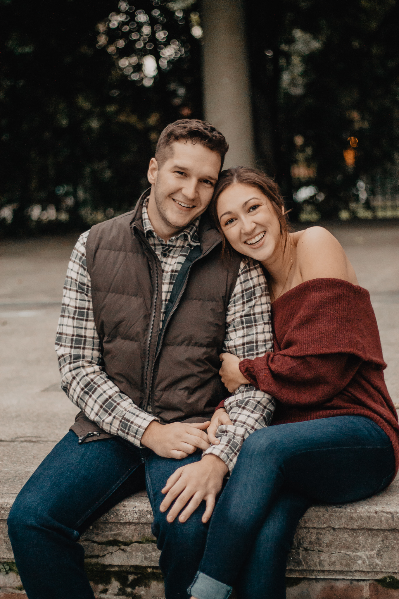 Brooke + Seth | Fall Columbus Ohio German Village Engagement Session | Columbus Ohio Wedding + Engagement Photographer | Catherine Milliron Photography