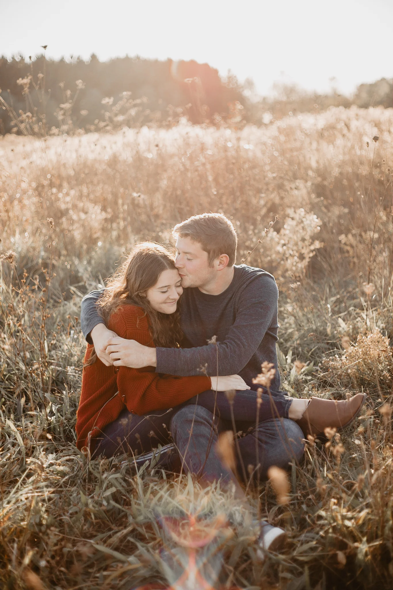 Danielle + Aaron | Ohio Fall Field Sunset Engagement Session | Columbus Ohio Wedding + Engagement Photographer | Catherine Milliron Photography