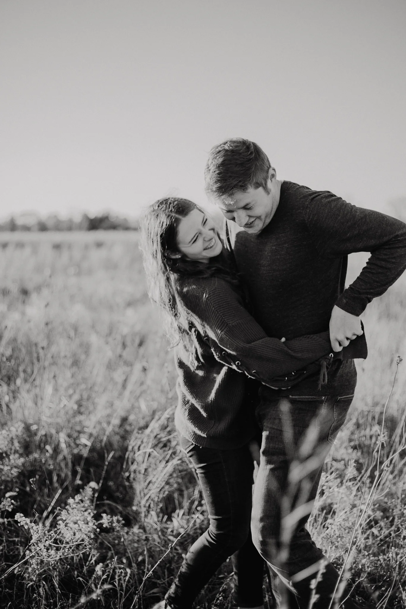 Danielle + Aaron | Ohio Fall Field Sunset Engagement Session | Columbus Ohio Wedding + Engagement Photographer | Catherine Milliron Photography