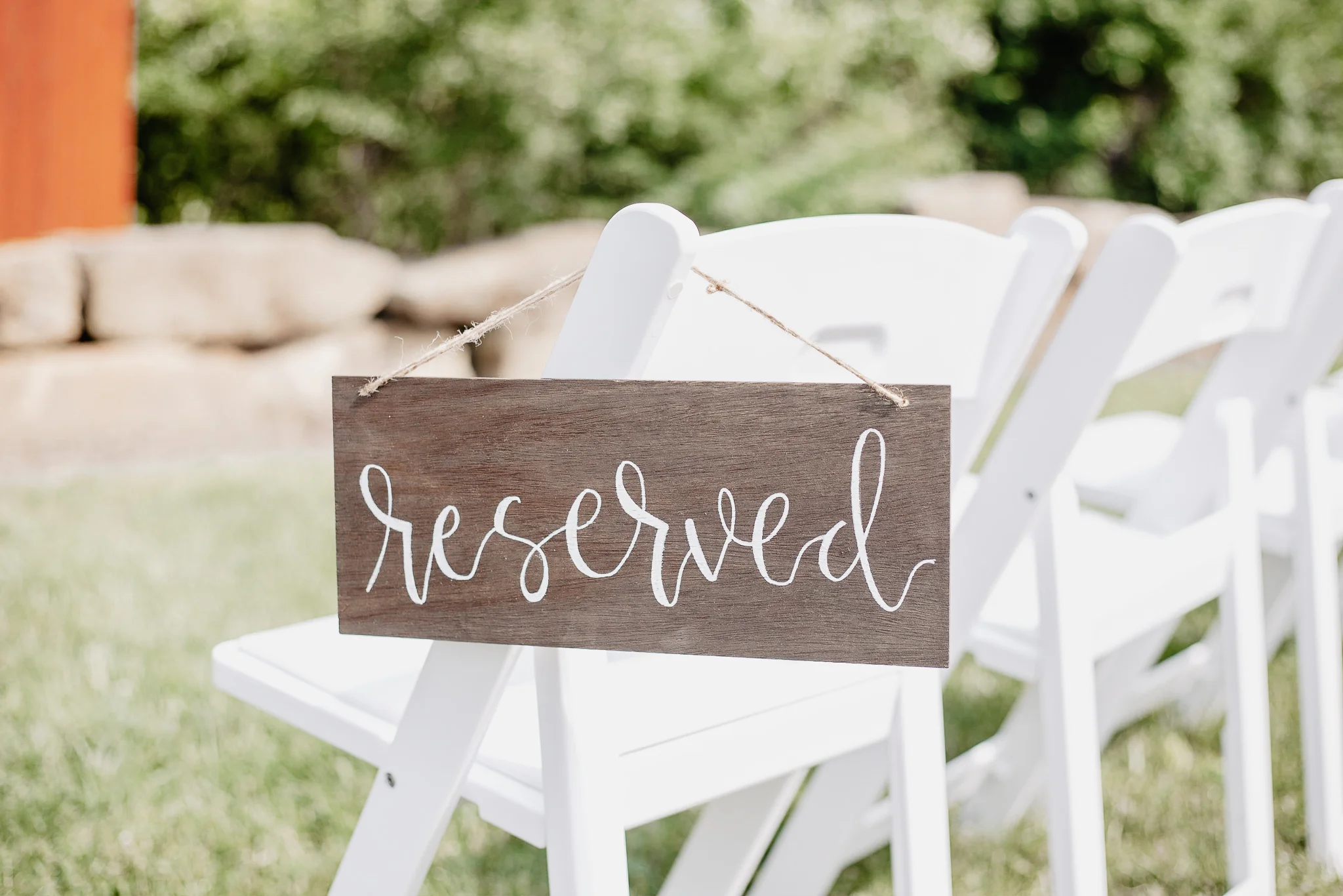 Hannah + Mike | Chianti and Navy Columbus Wedding at Little Brooke Meadow | Catherine Milliron Photography | Ohio Wedding + Engagement Photographer