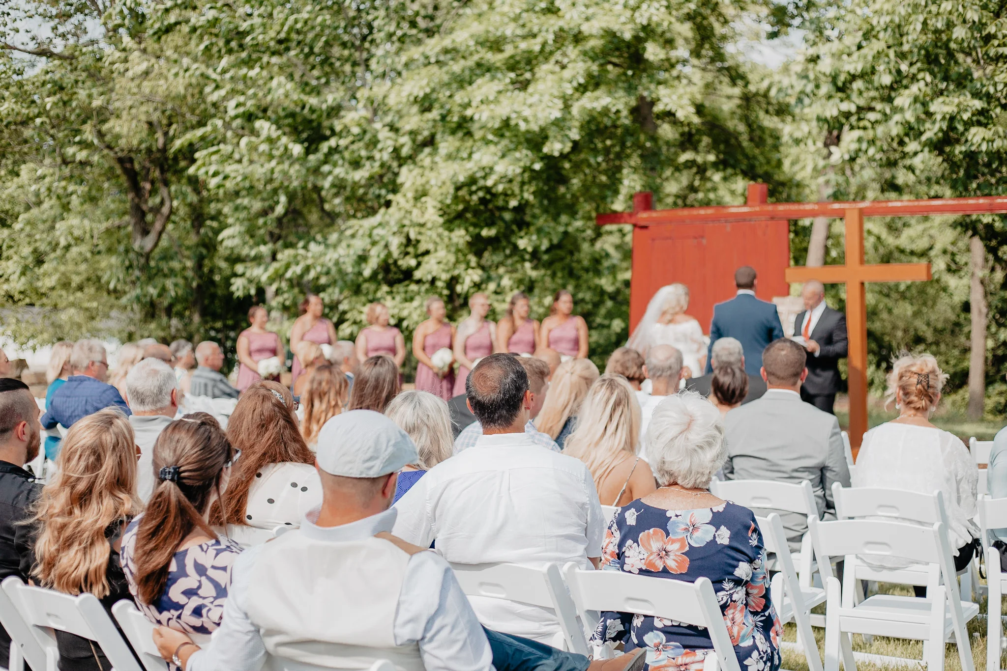 Hannah + Mike | Chianti and Navy Columbus Wedding at Little Brooke Meadow | Catherine Milliron Photography | Ohio Wedding + Engagement Photographer