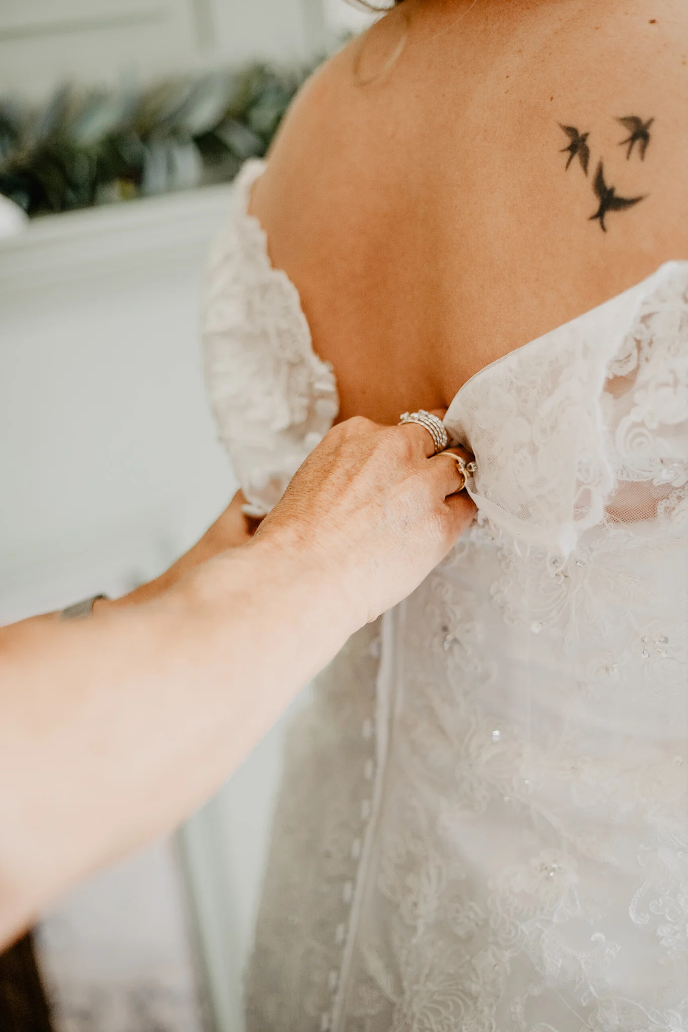 Hannah + Mike | Chianti and Navy Columbus Wedding at Little Brooke Meadow | Catherine Milliron Photography | Ohio Wedding + Engagement Photographer