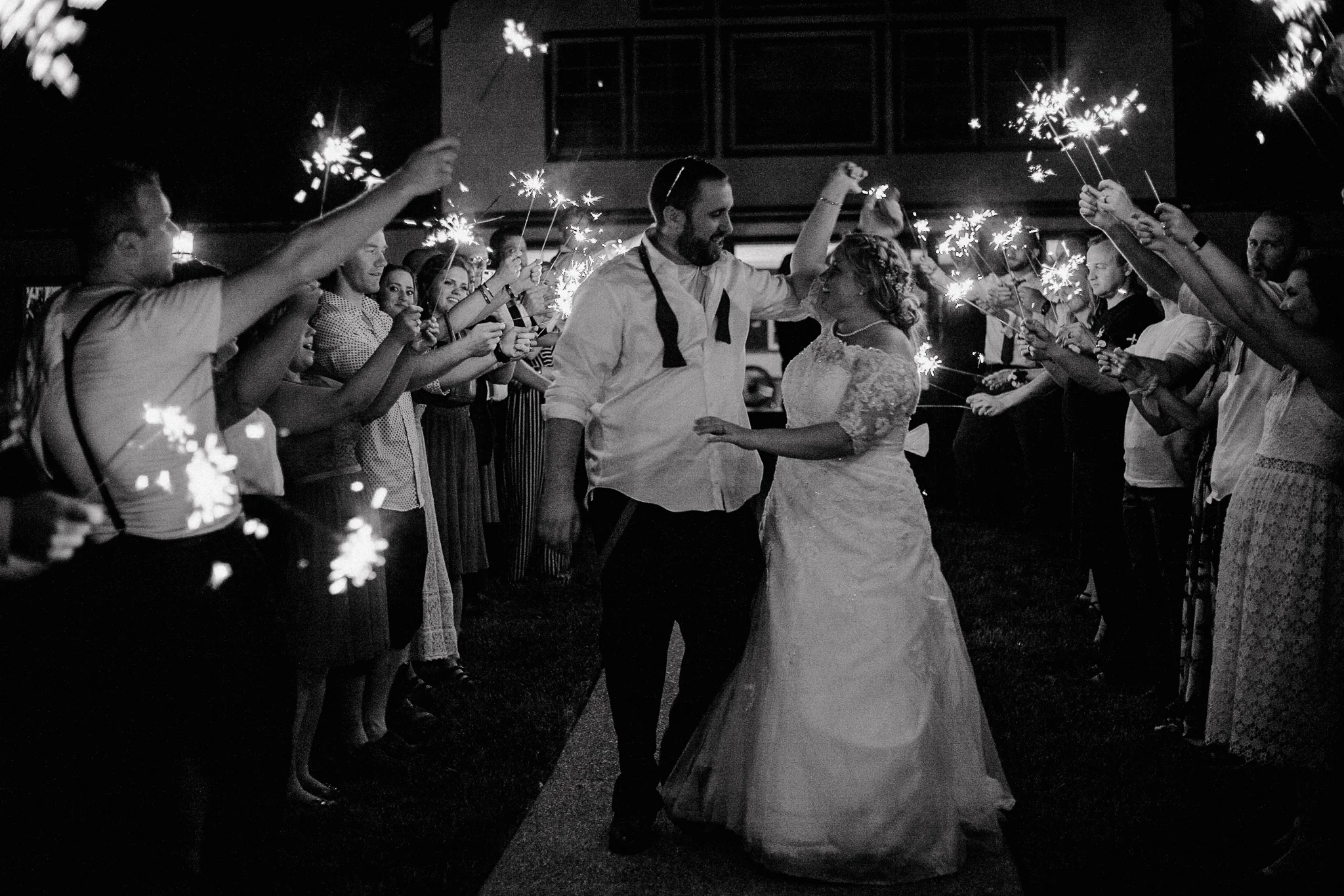 Hannah + Mike | Chianti and Navy Columbus Wedding at Little Brooke Meadow | Catherine Milliron Photography | Ohio Wedding + Engagement Photographer