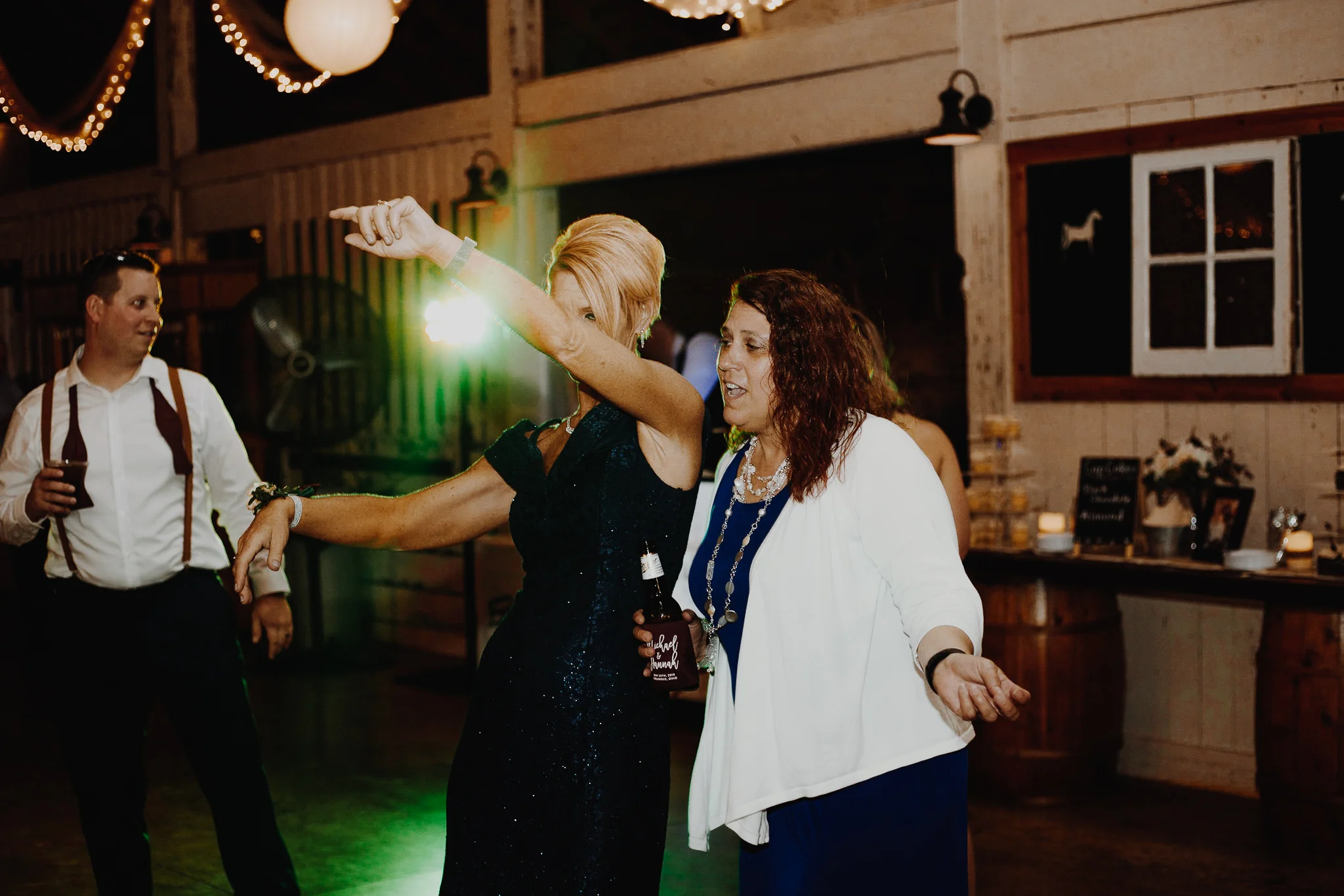 Hannah + Mike | Chianti and Navy Columbus Wedding at Little Brooke Meadow | Catherine Milliron Photography | Ohio Wedding + Engagement Photographer