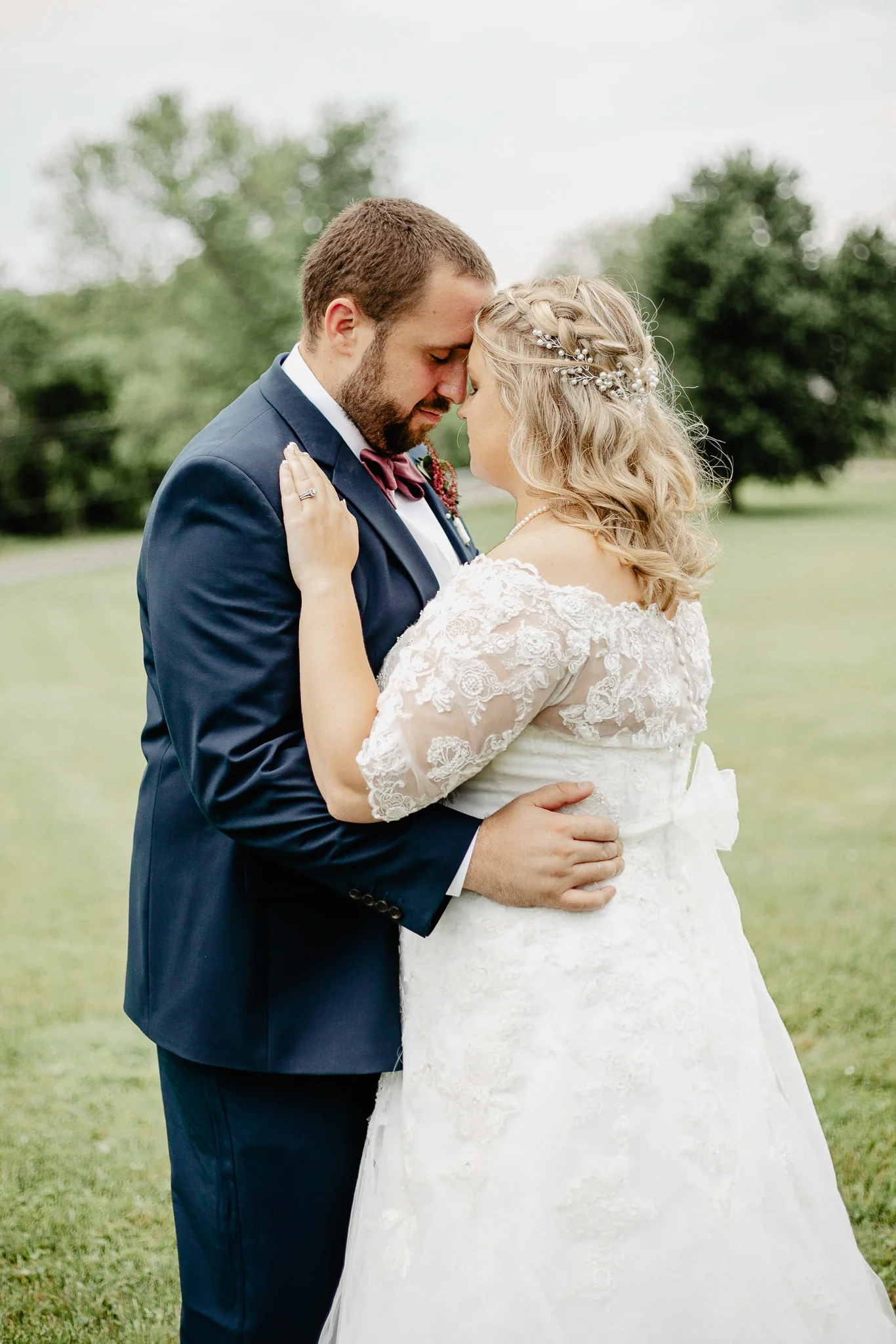 Hannah + Mike | Chianti and Navy Columbus Wedding at Little Brooke Meadow | Catherine Milliron Photography | Ohio Wedding + Engagement Photographer