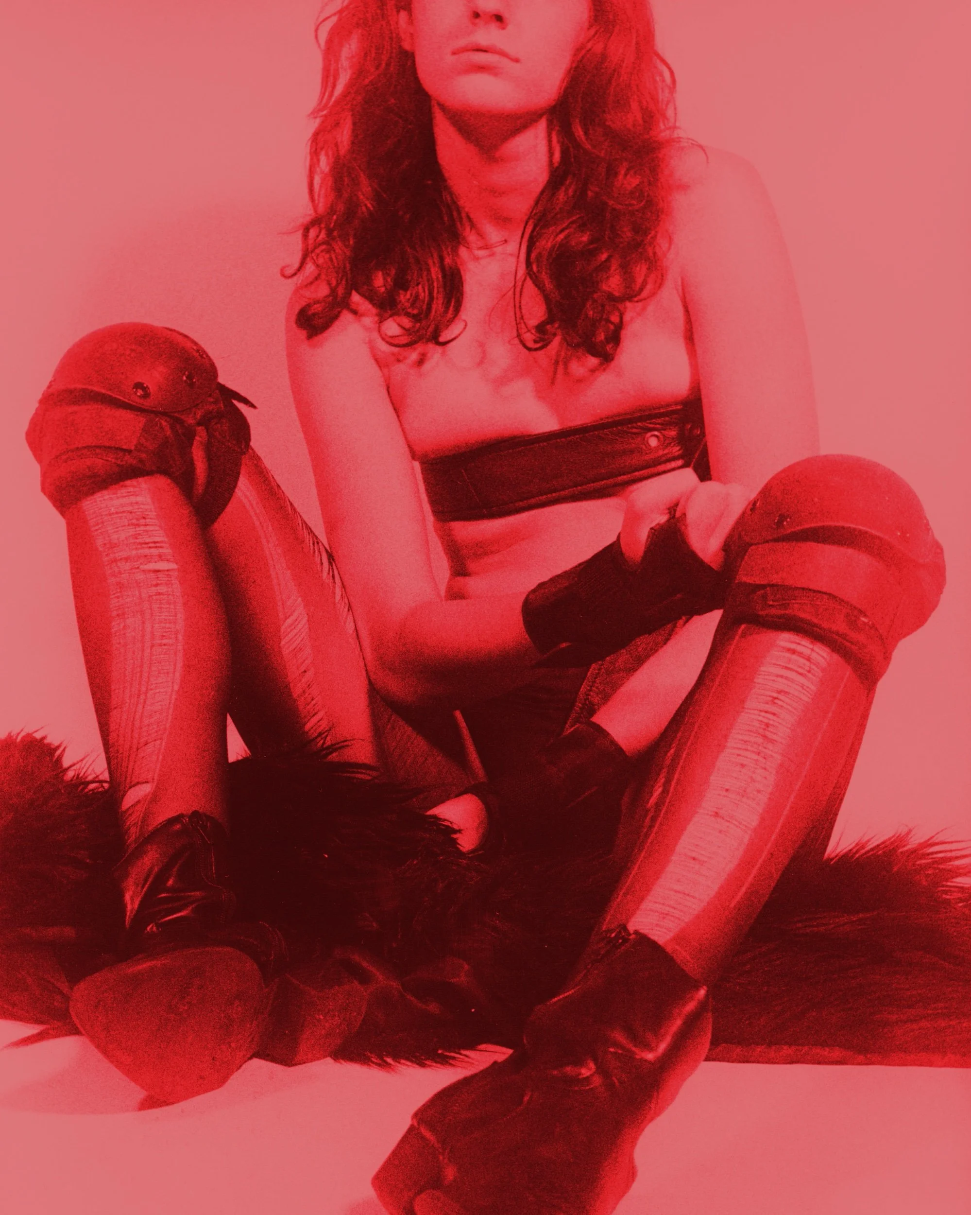 restraining red no gaze 3.jpeg