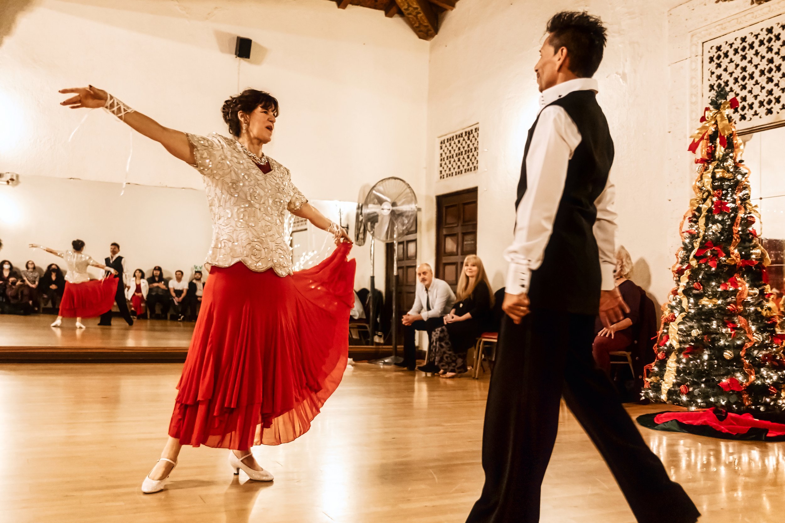PalomarHolidayBall2022-101-smaller.jpeg
