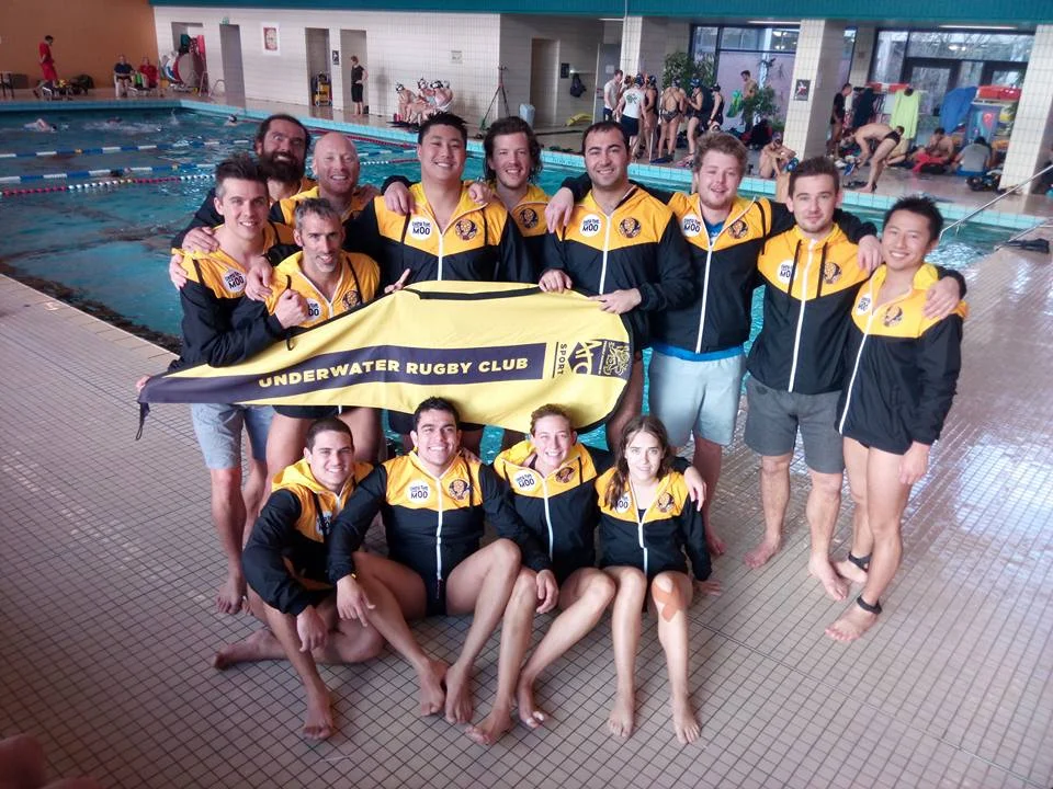 The Sydney Whales team at Champions Cup. L>R Back row: Oliver Barrand, Ricardo Iriarte, Thibault Tabarin, Nick Drewitt, Manakon Eammano, Jens Kunze, Ekin Ko ç, Per Solibakke, Stian Håland, Bobby Simonsson. Front row: Carlos Ledezma, Gonzalo Serna, Nicola Maher, Brianna Conrad.