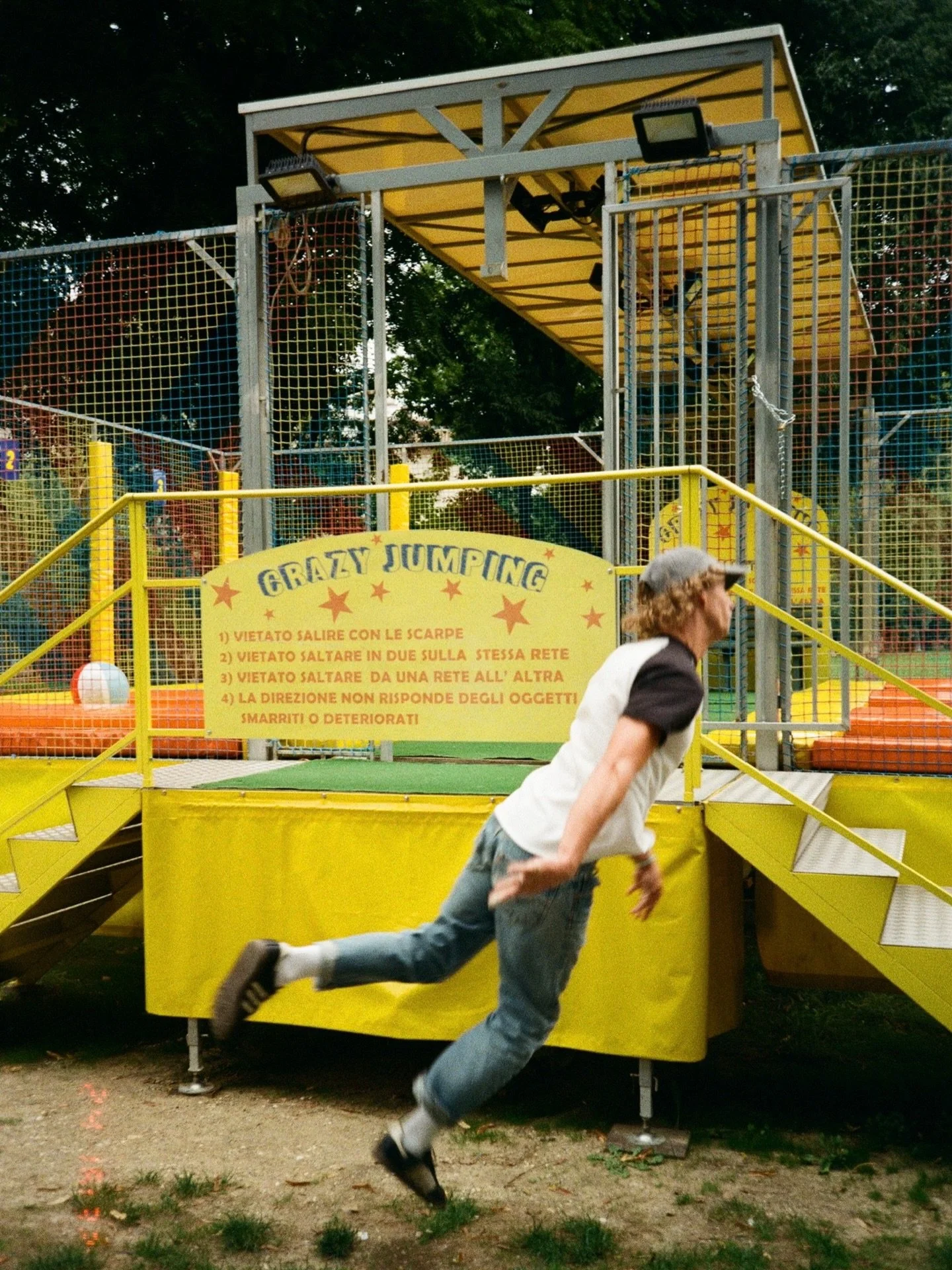 A few film shots cole took (cept 1) on our eu/uk tour. Feeling very lucky we got to do this. 

#eutour #olympusstylus #touringeurope #filmcamera
