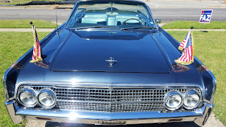 A replica version of the car John F. Kennedy was in