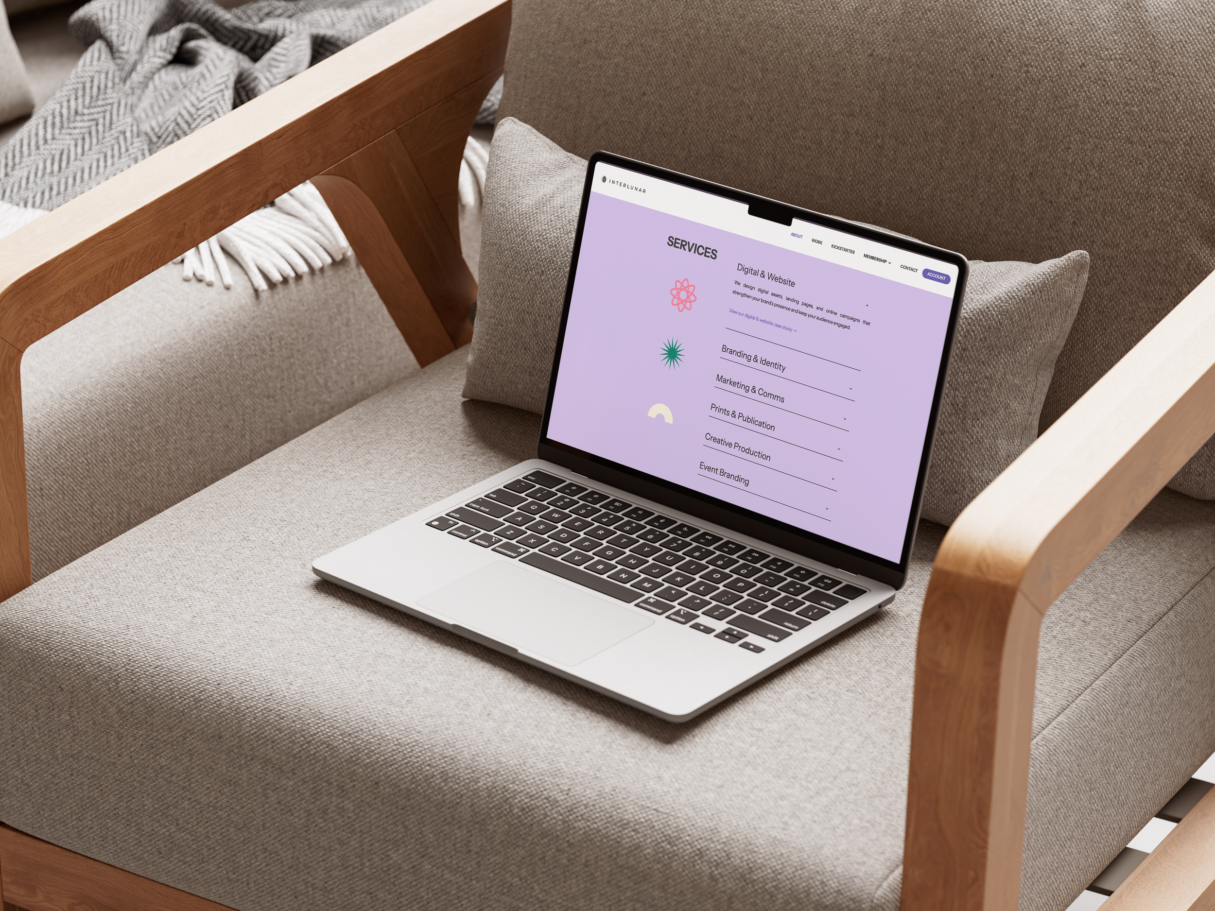 Mockup 3.png
