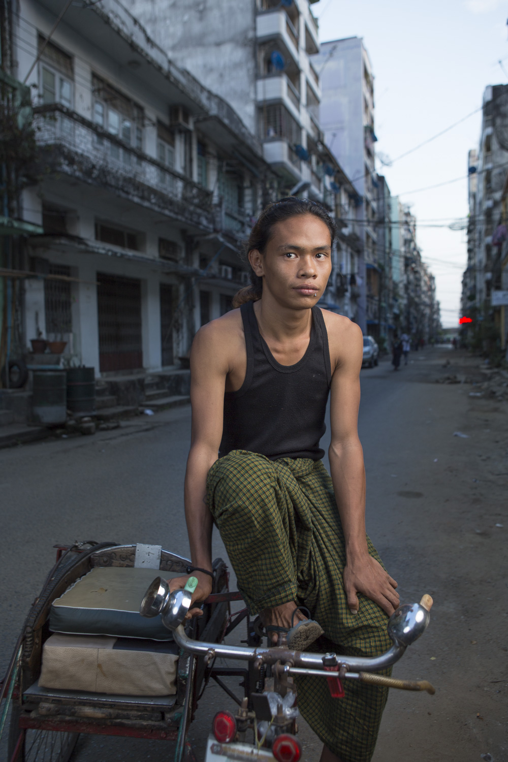 Kye Zin, 18, Yangon, 2014. 