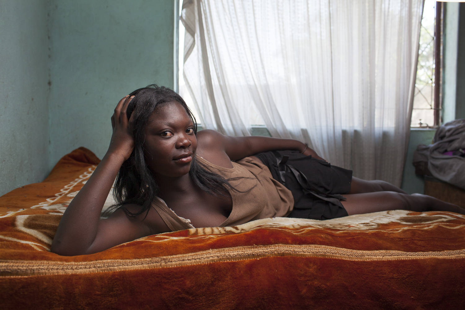 Alice, 14, Harare, 2010. 