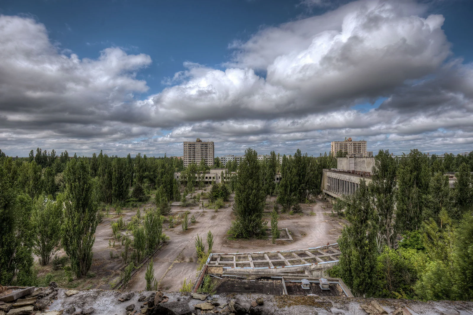 chernobyl-pripyat-abandoned-city-ukraine.jpg