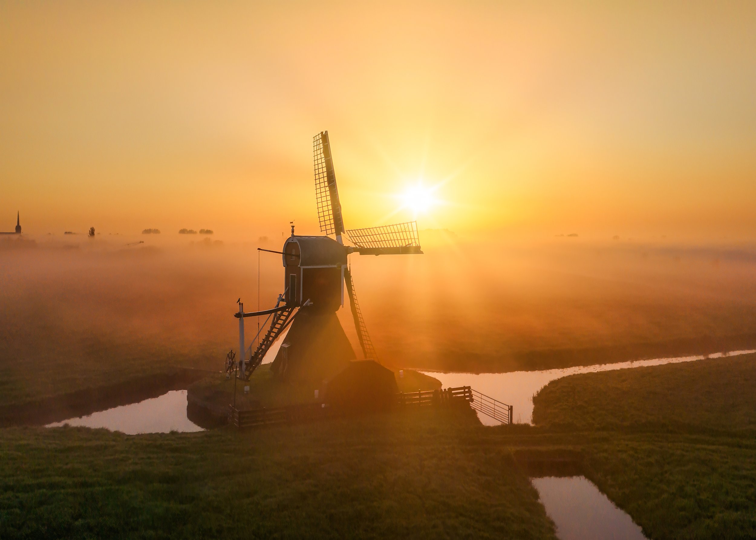 Sunrise over Hoogmade